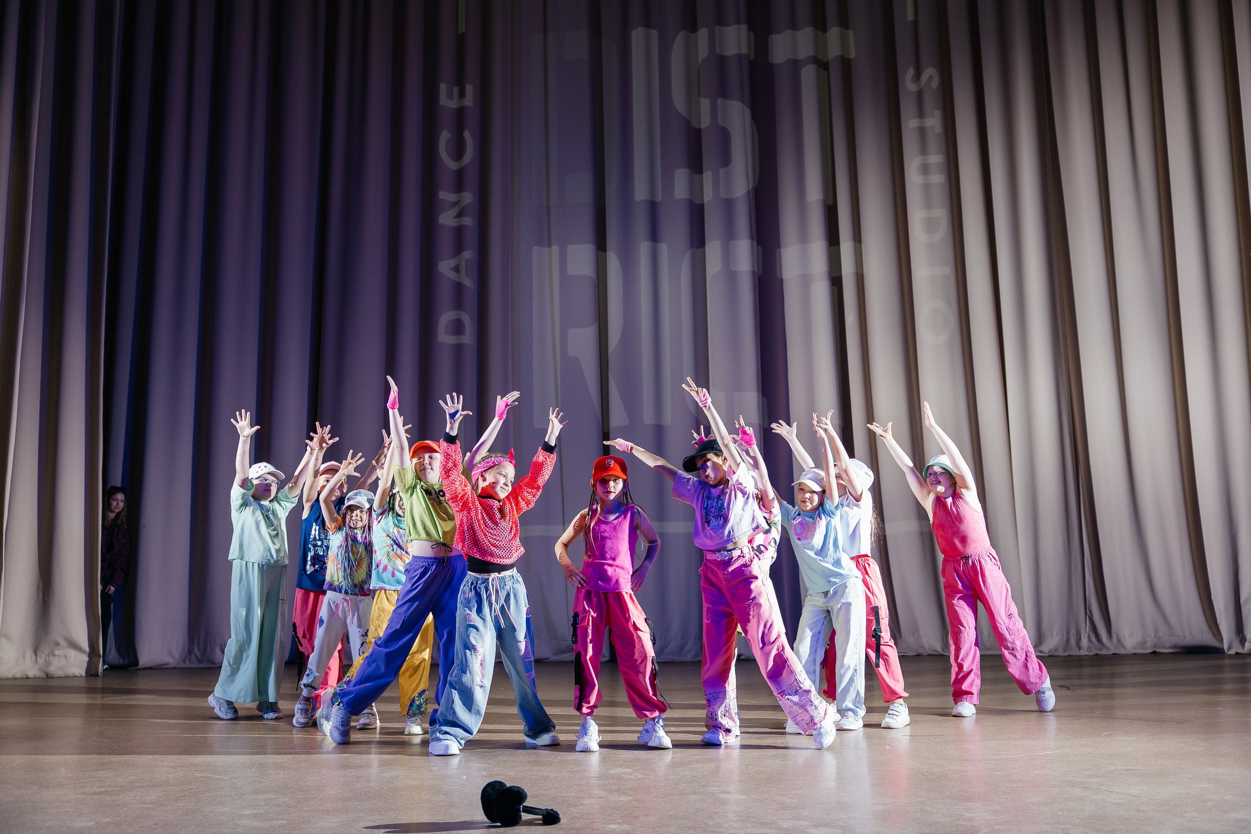 Дистрикт. Отчетный концерт. Свадебный и Семейный фотограф г. Ижевск Гульназ Солдатова. Гульназ фото