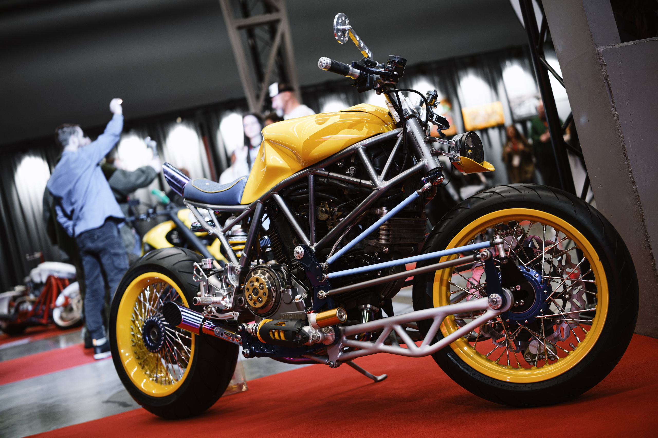 Кастом Особого Назначения, Музей Гаража Особого Назначения, ВДНХ, Байкальская Миля, Жигулевская Миля, фотограф Антон Медведев iCoguar