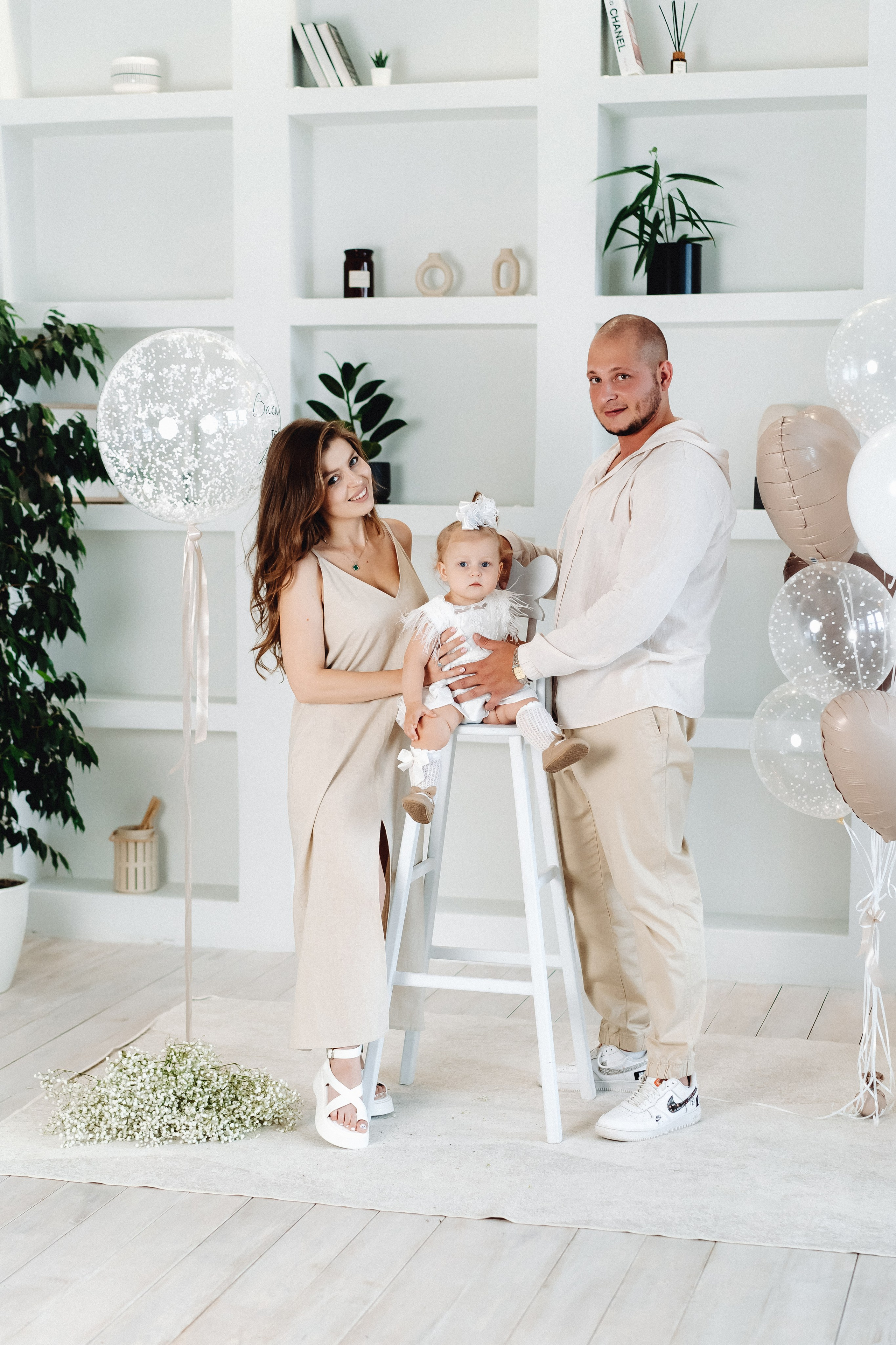 ДР в большой студии. Семейный и контент фотограф в Красноярске Власова Екатерина