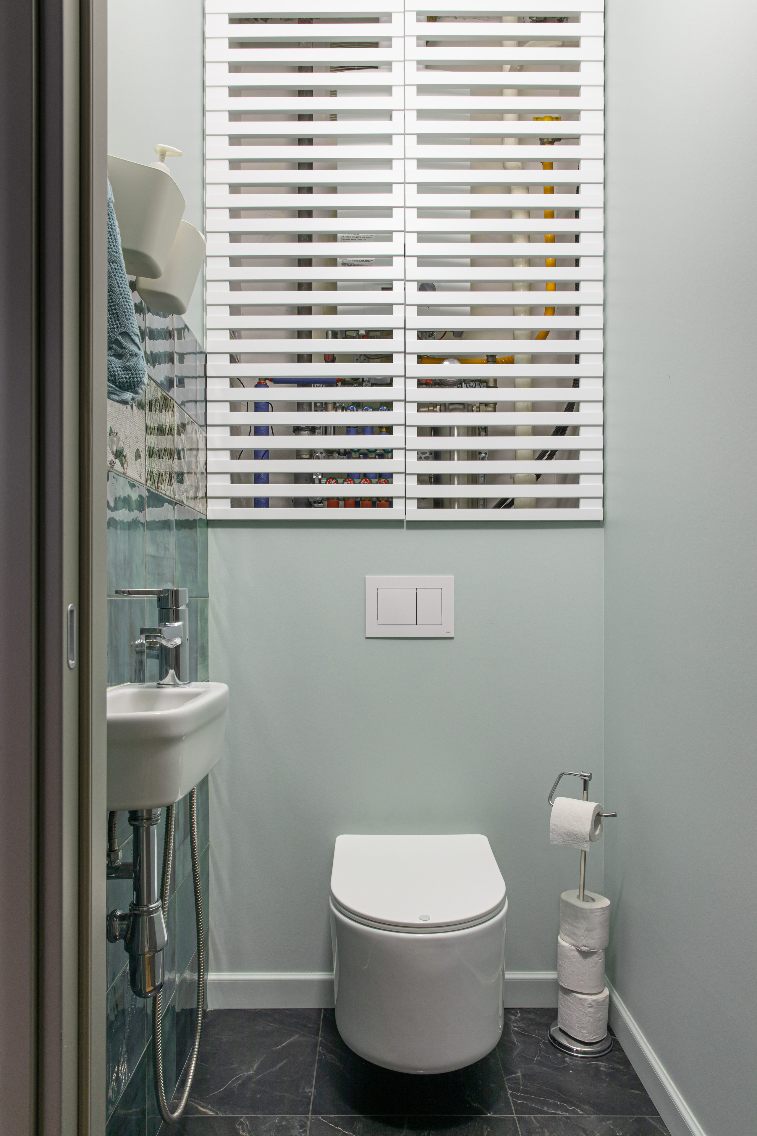 Фрунзе. «Roots» полный цикл производства мебели и интерьерных решений