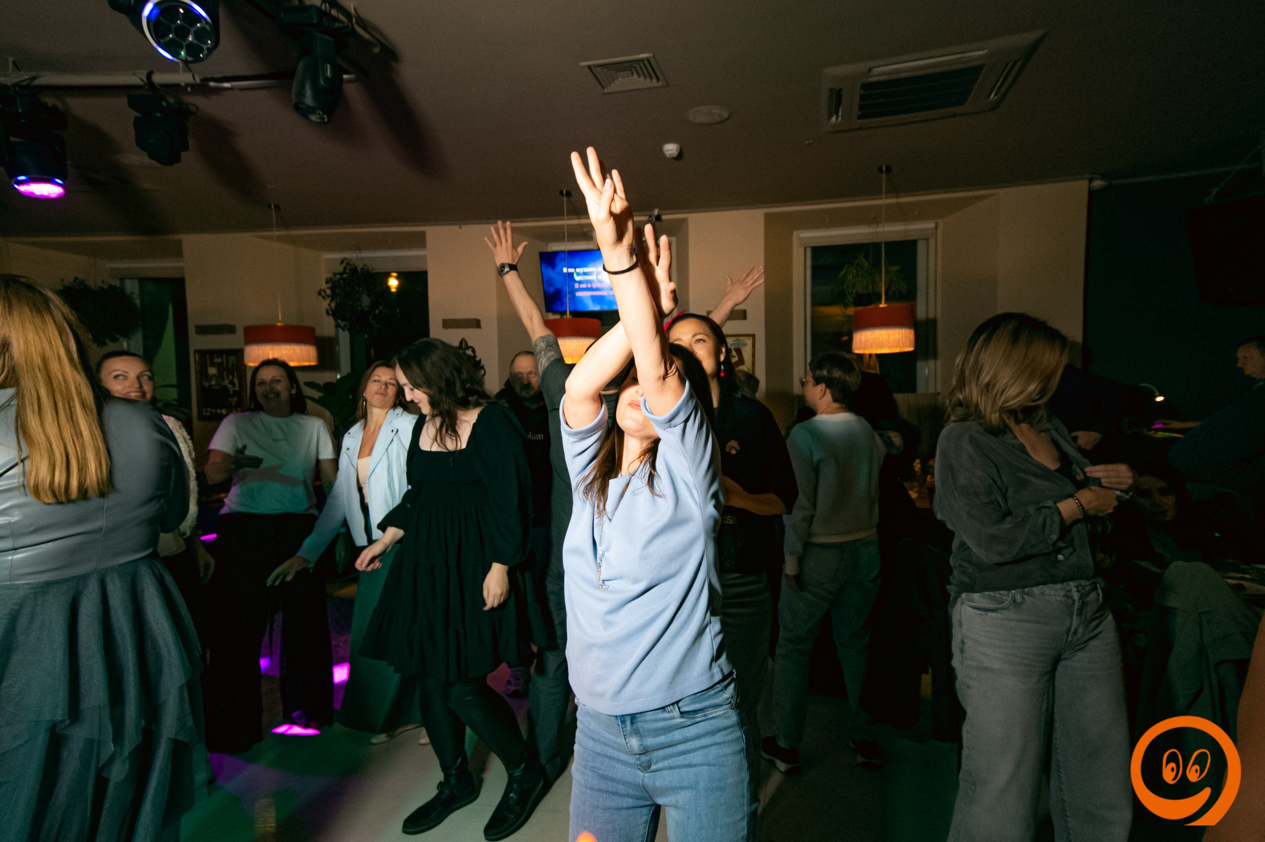 Поющие в ночи. Караоке | 19.09.2025. Галерея Фантим