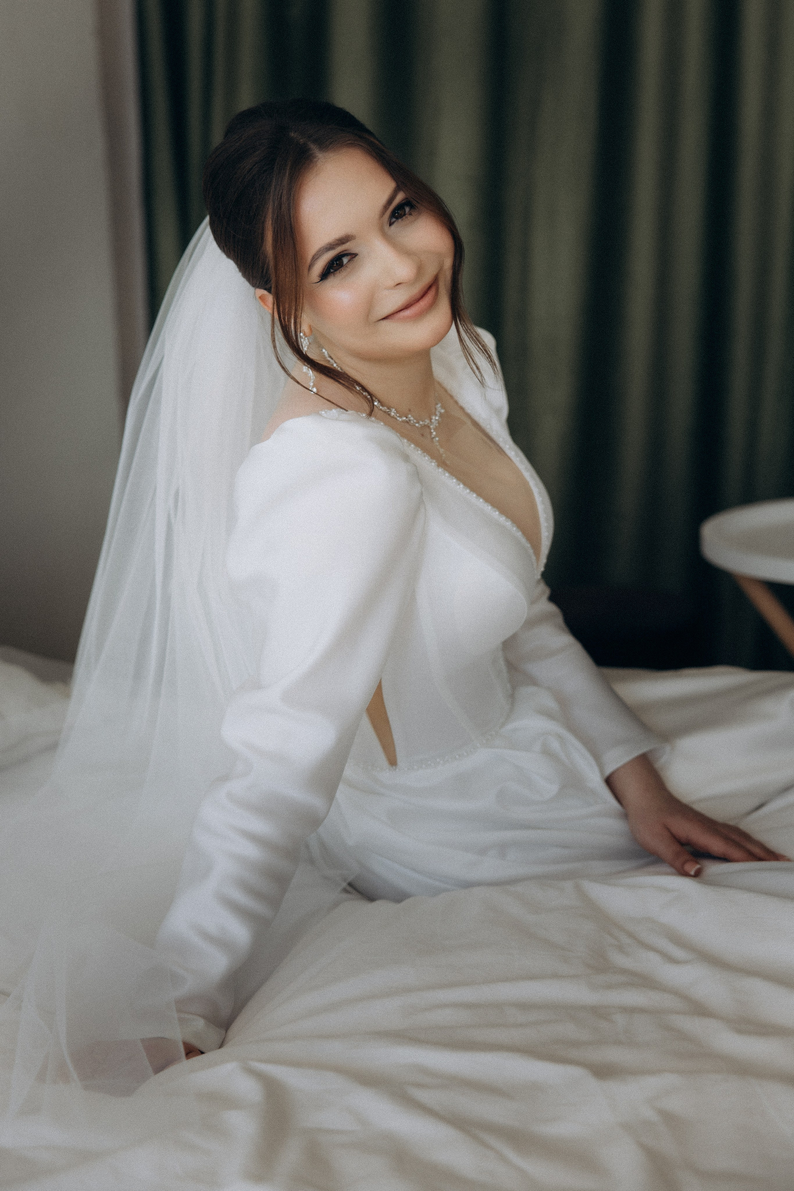 Свадебная фотосессия в фотостудии Пензы для Виктории и Михаила