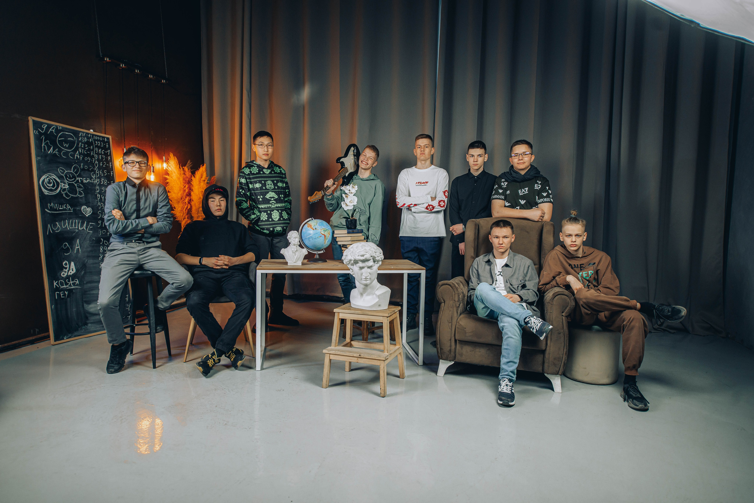 Выпускные альбомы 9-11 класс. Свадебная и концептуальная фотография в городе Улан-Удэ