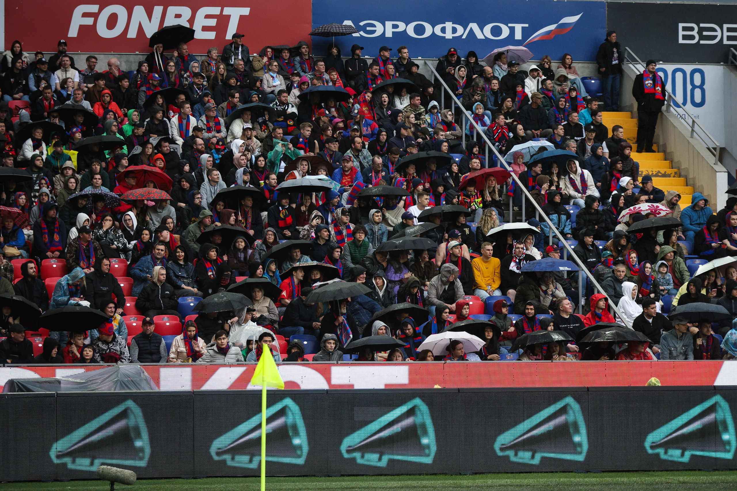 Гала-матч 20 лет Кубку УЕФА. Фотограф Иван Косарев