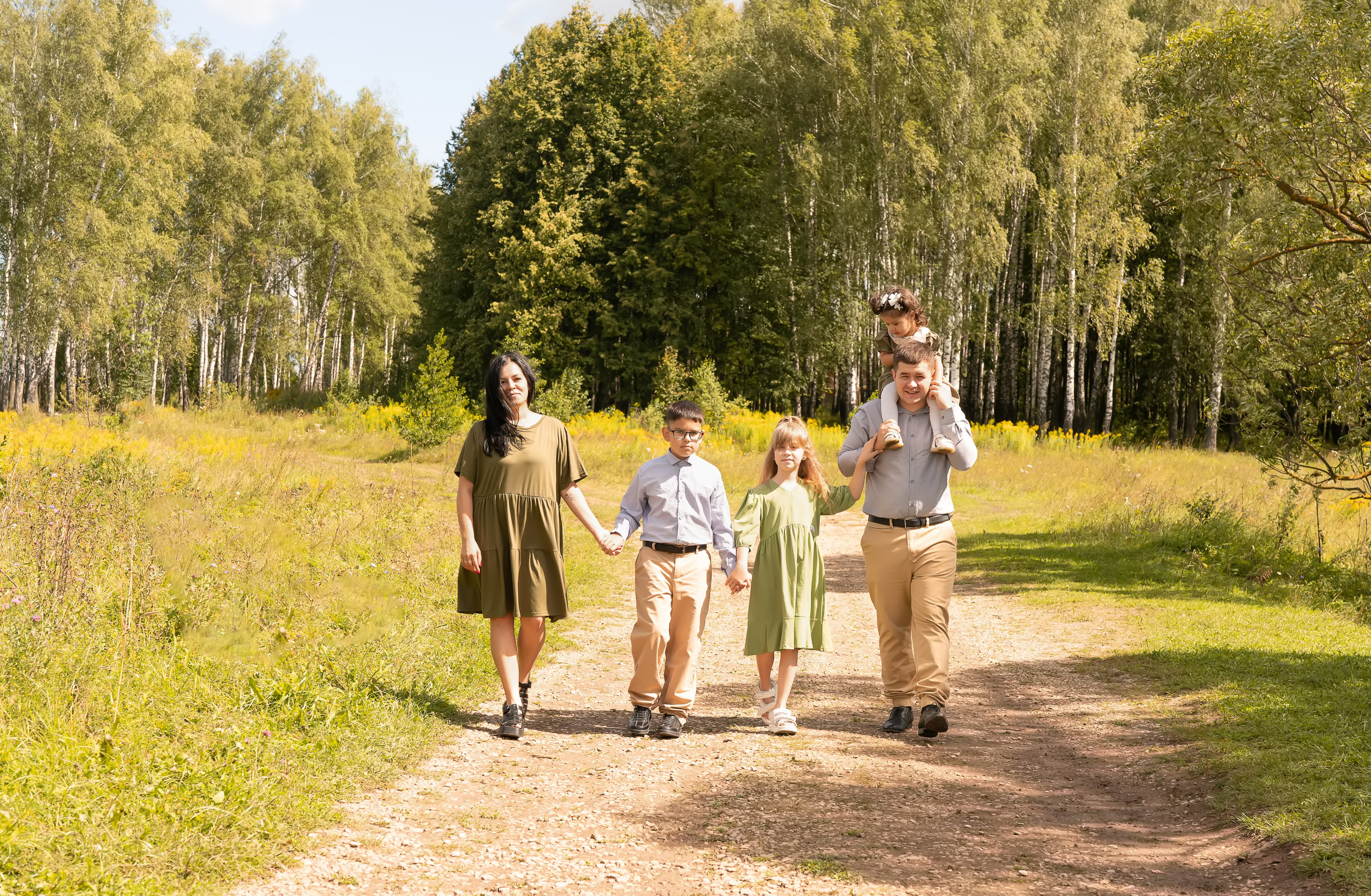 Съемка большой семьи Жанны и Андрея. Семейный и детский фотограф Тула Ясногорск Тульская область Надежда Кукушкина