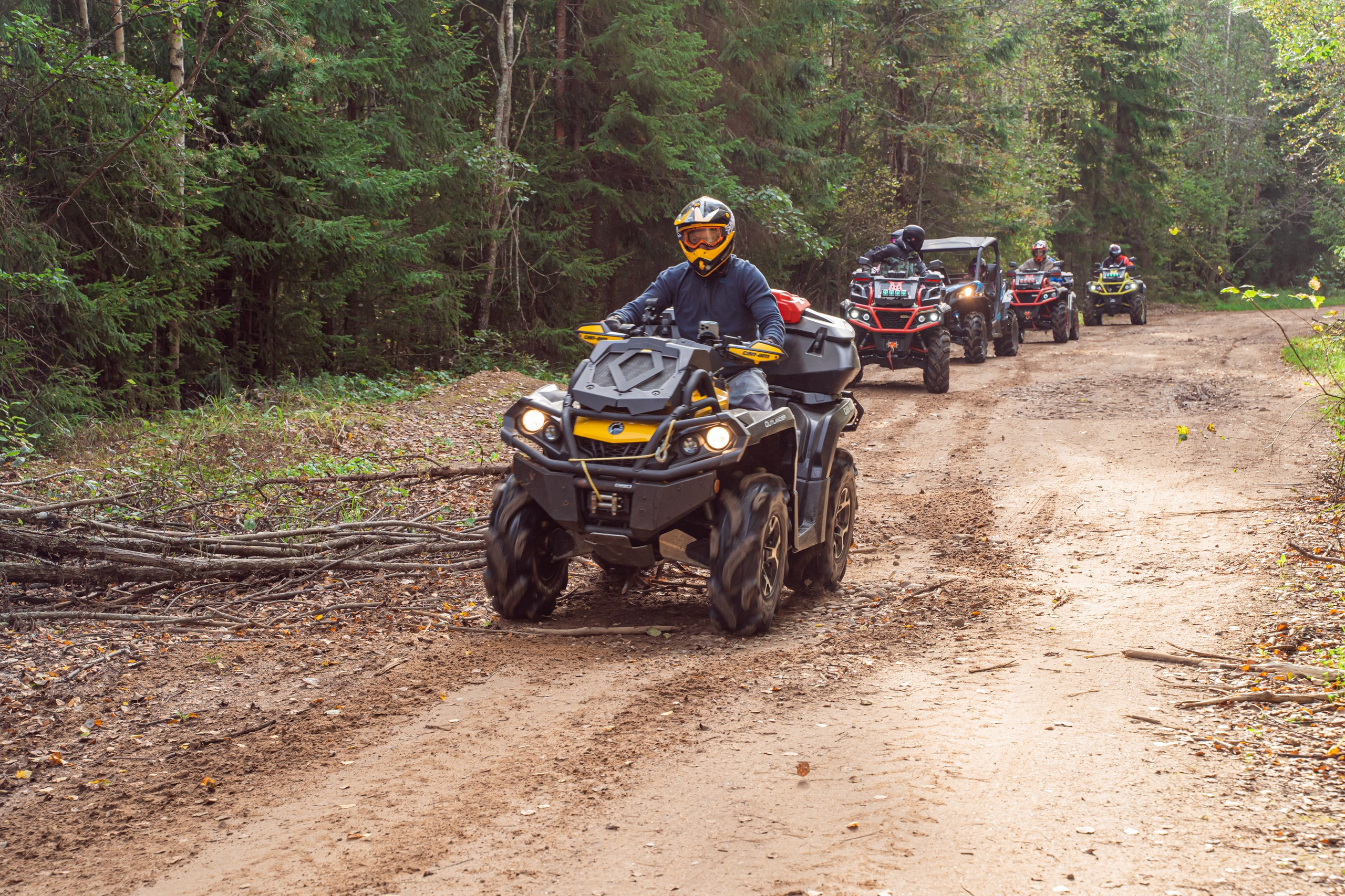 Квадровыезд —спортивный репортаж в Ленинградской области. Свадебный, семейный, портретный, репортажный фотограф в Санкт-Петербурге