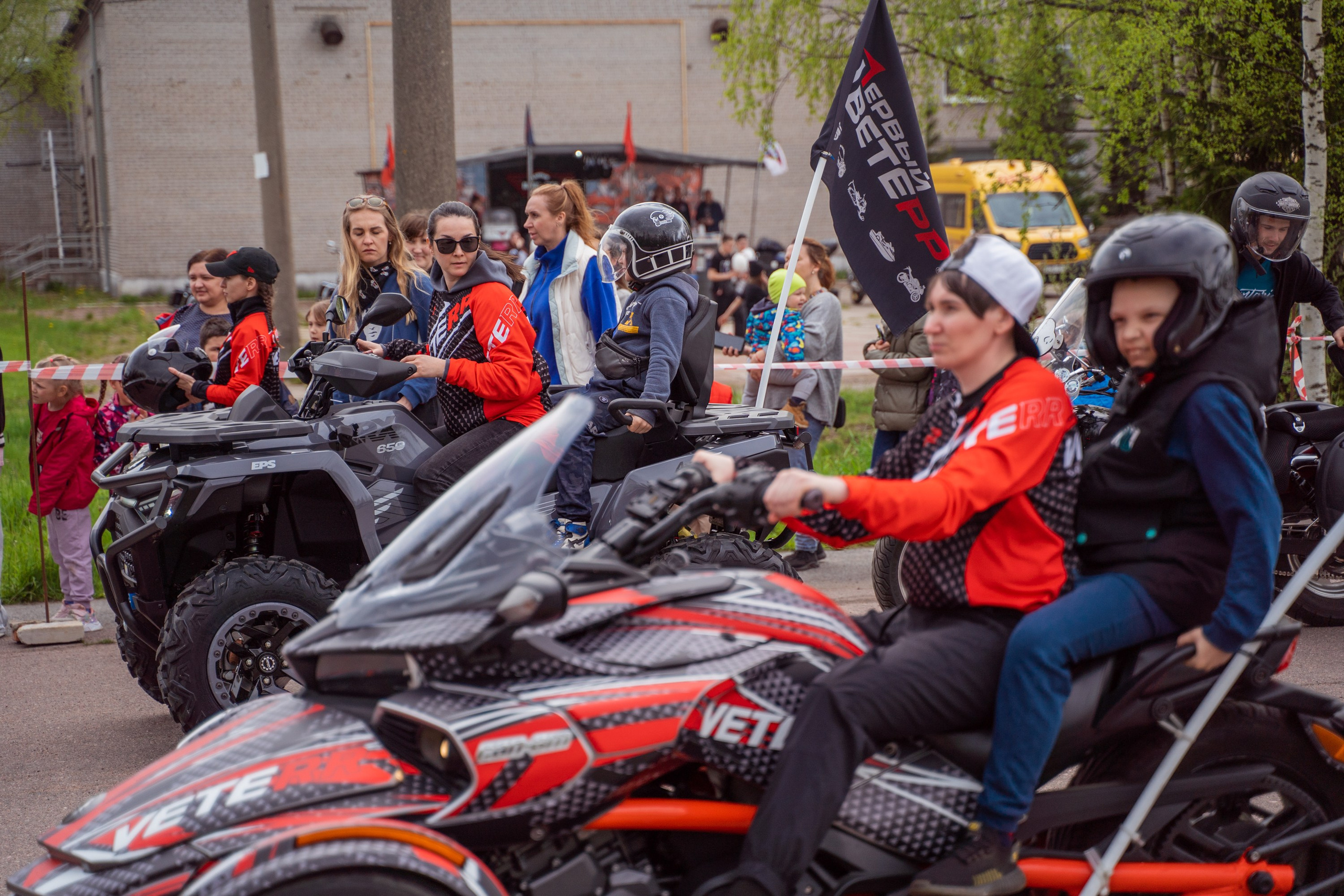 Мотоциклы —репортажная фотосъемка в Санкт-Петербурге. Свадебный, семейный, портретный, репортажный фотограф в Санкт-Петербурге