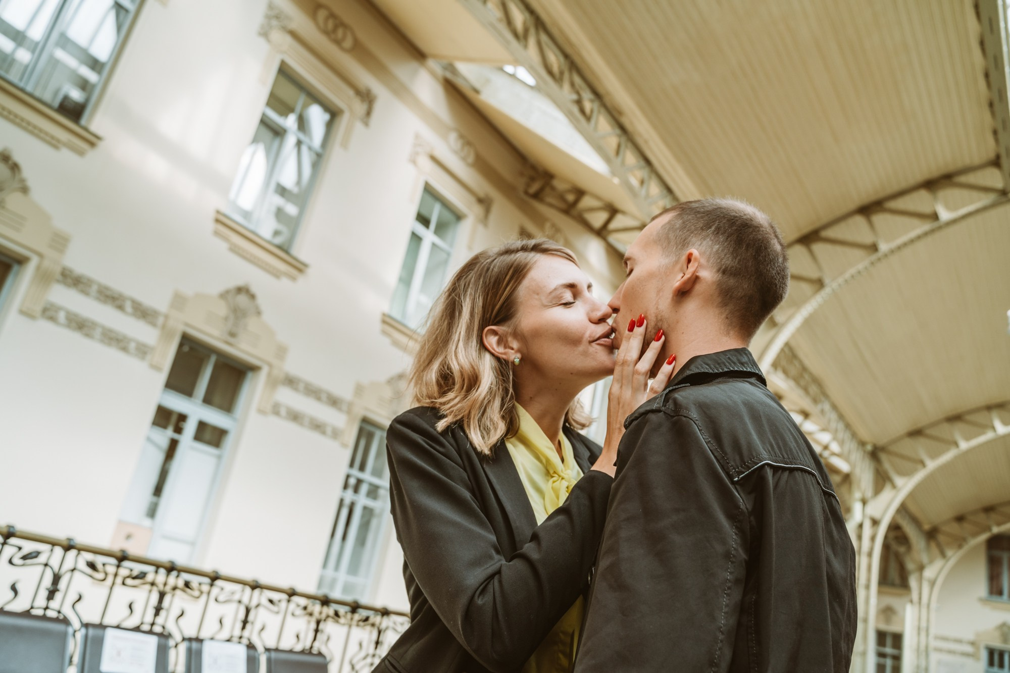 Лав стори фотограф Санкт-Петербург. Свадебный, семейный, портретный, репортажный фотограф в Санкт-Петербурге