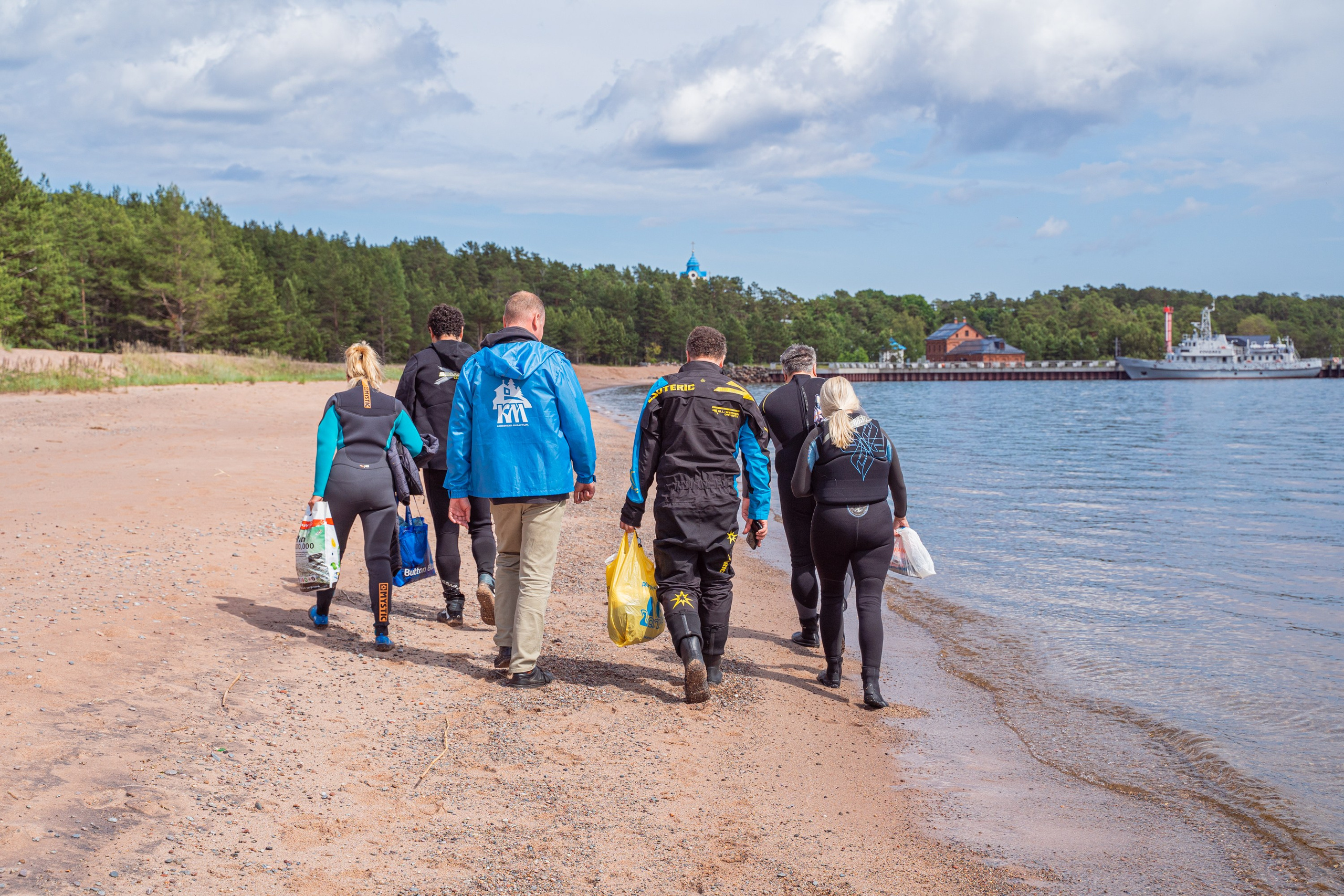 Гидровыезд в Коневский мужской монастырь. Свадебный, семейный, портретный, репортажный фотограф в Санкт-Петербурге