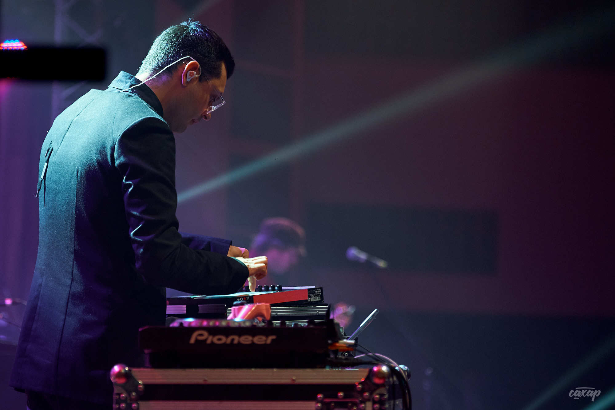 Мумий Тролль, фото с концерта в Екатеринбурге. Космос 2019 Фотограф в. Профессиональный фотограф в Екатеринбурге Юра Сахар