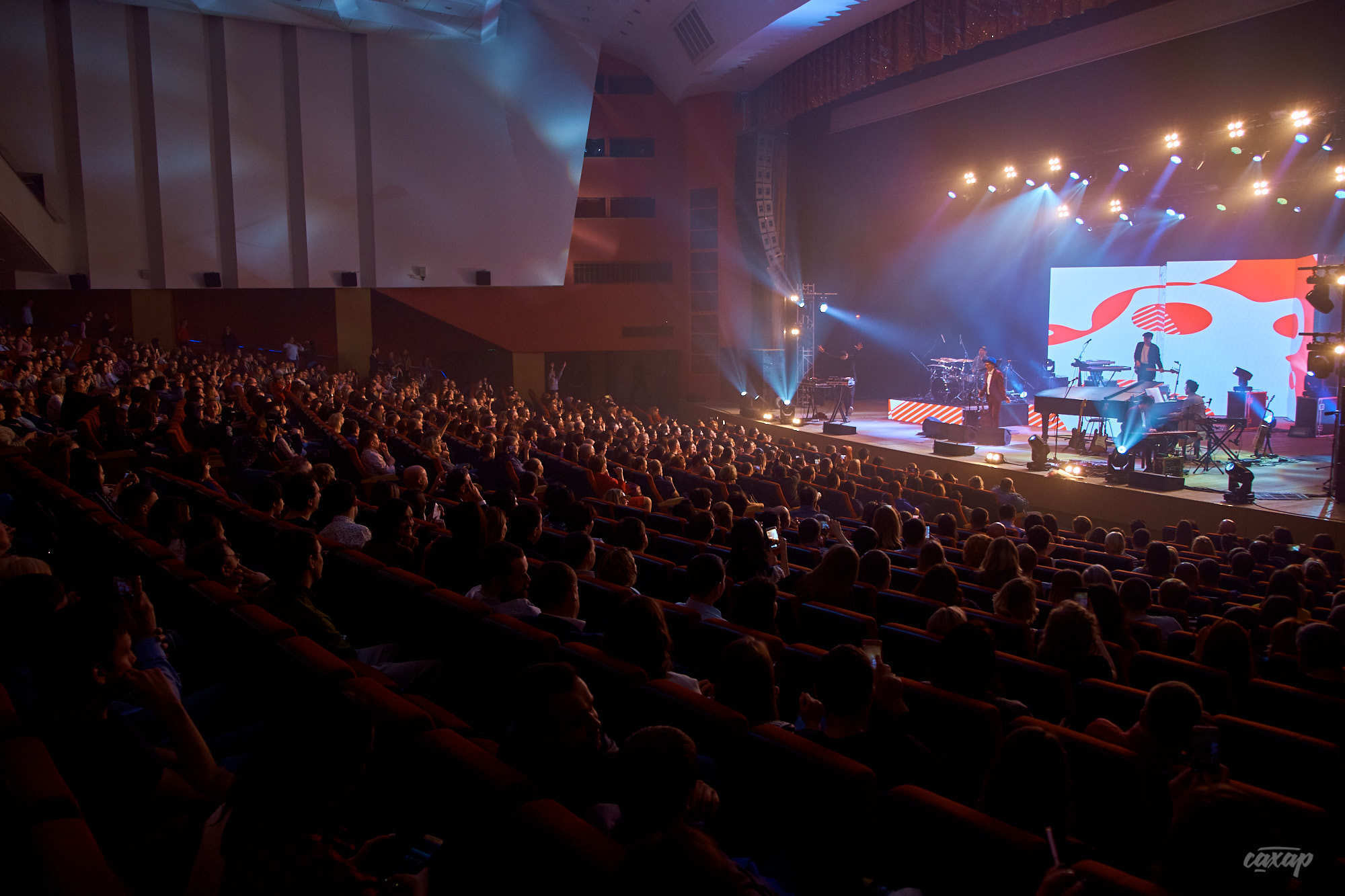 Мумий Тролль, фото с концерта в Екатеринбурге. Космос 2019 Фотограф в. Профессиональный фотограф в Екатеринбурге Юра Сахар