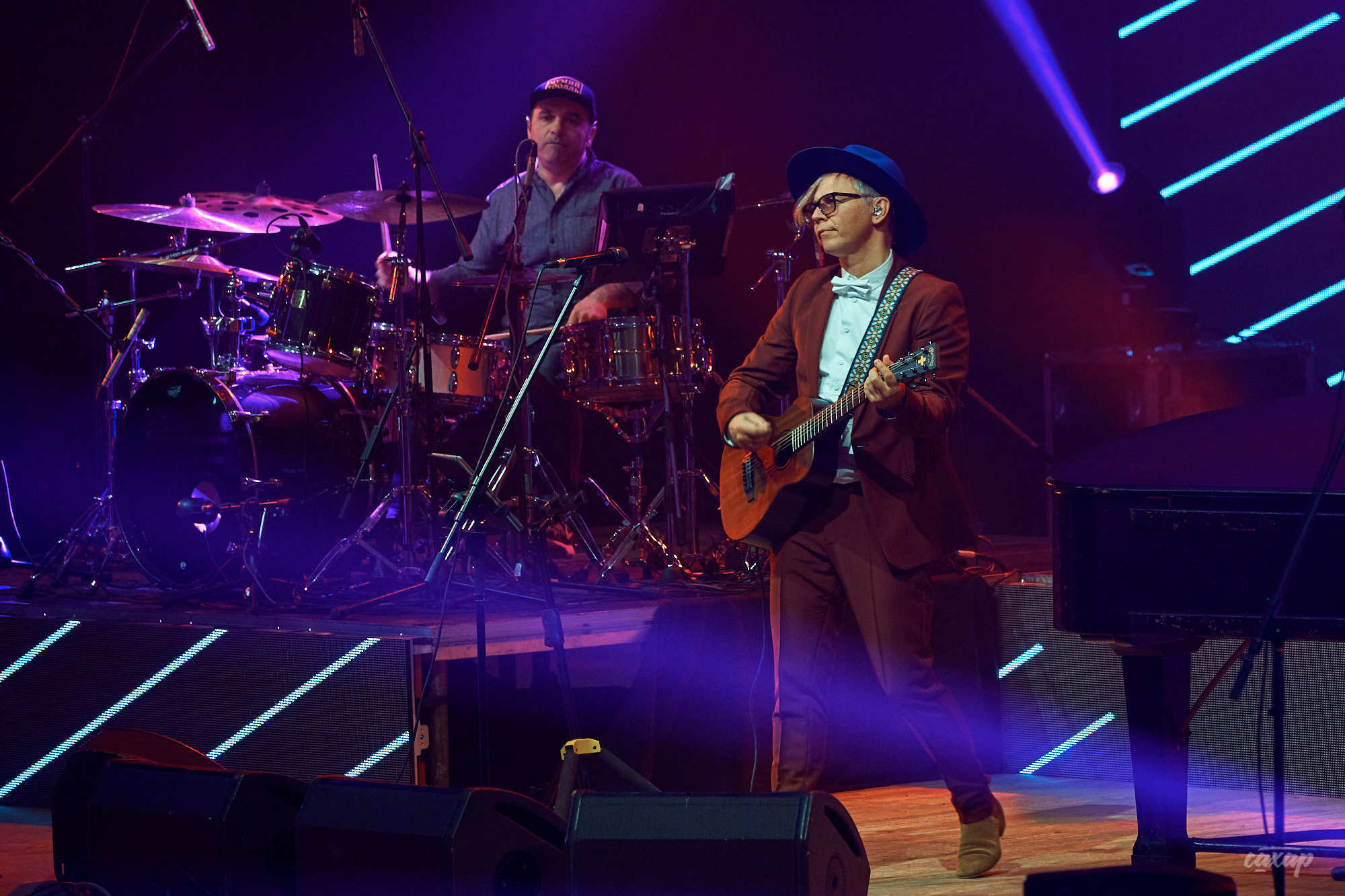 Мумий Тролль, фото с концерта в Екатеринбурге. Космос 2019 Фотограф в. Профессиональный фотограф в Екатеринбурге Юра Сахар