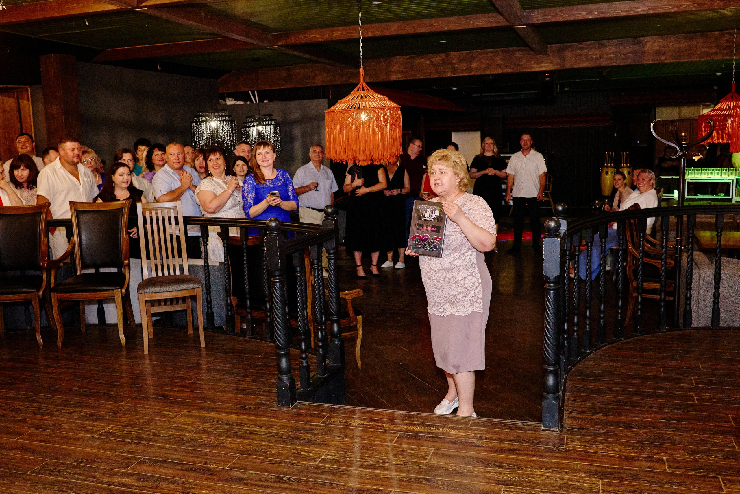 Выпускной 35 Сош. Фотограф Выпускные альбомы Таганрог Сергей Коробченко