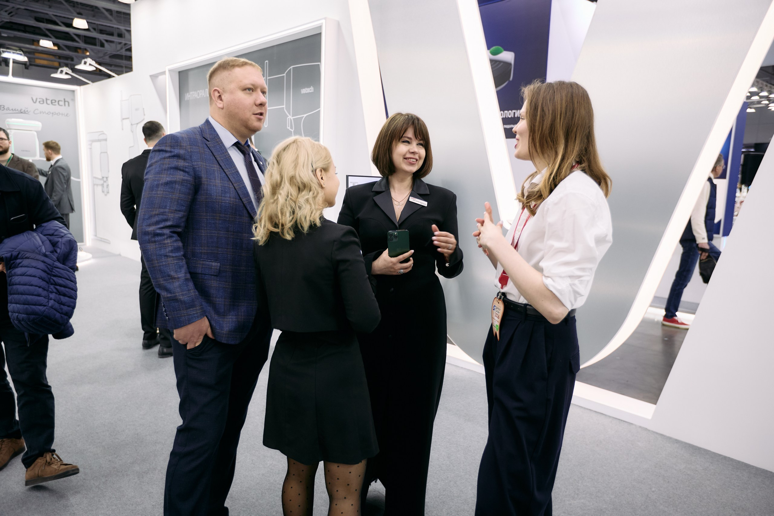 Дентал Салон 2026: Vatech. Свадебный и репортажный фотограф Дмитрий Кононенко