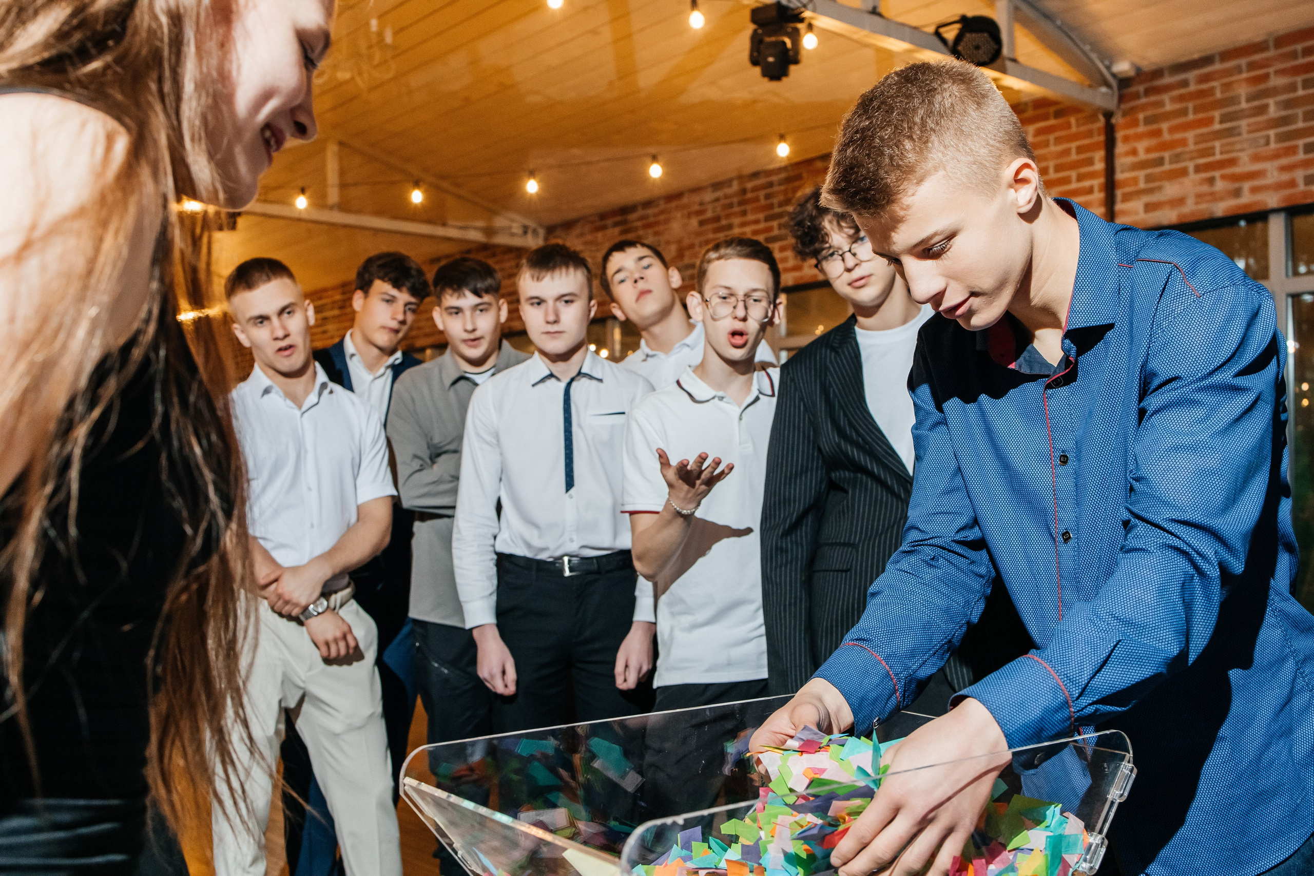 Выпускной 9 класс. Фотограф в Санкт-Петербурге Виктория Безверхая