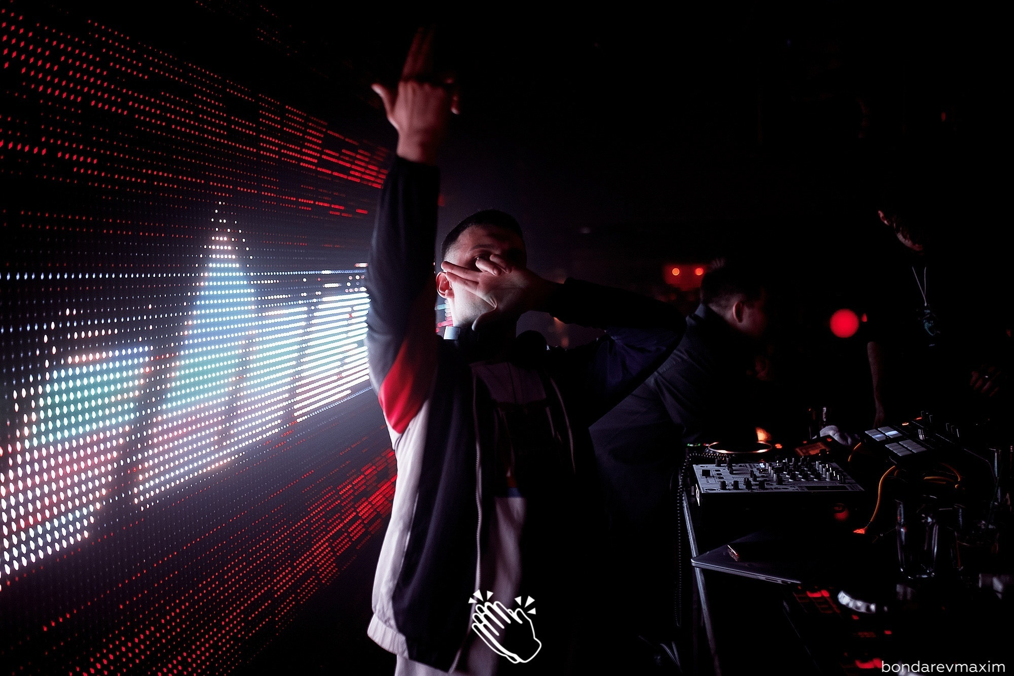 MAKE IT CLAP_ VIBES. Максим Бондарев, коммерческий фотограф для бизнеса | Курск