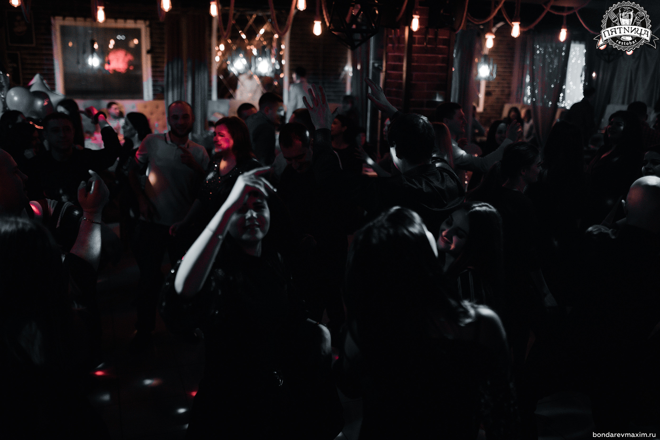 РЕСТОБАР ПЯТНИЦА 01 02 2020. Максим Бондарев, коммерческий фотограф для бизнеса | Курск