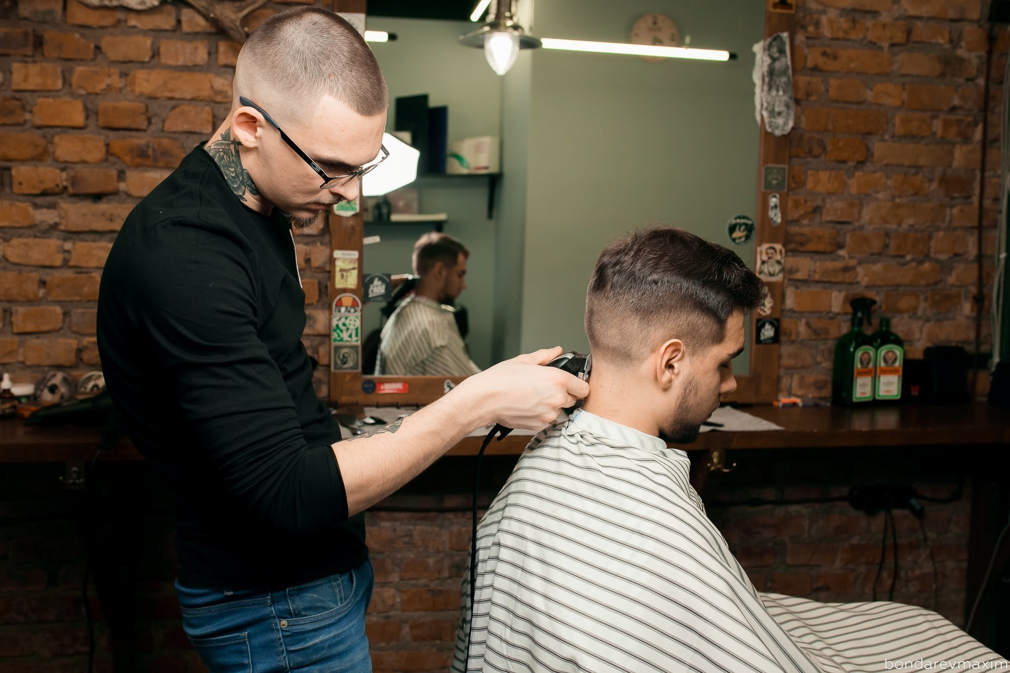 Тут стригут 27 02 2018. Максим Бондарев, коммерческий фотограф для бизнеса | Курск