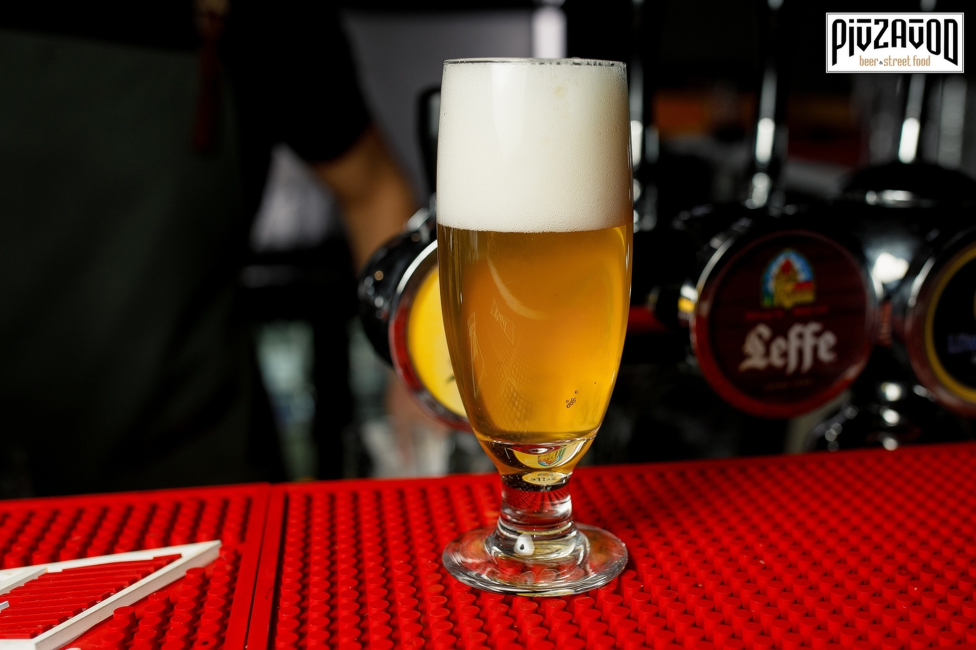 «PIVZAVOD» Суббота ___ 17 ноября. Максим Бондарев, коммерческий фотограф для бизнеса | Курск