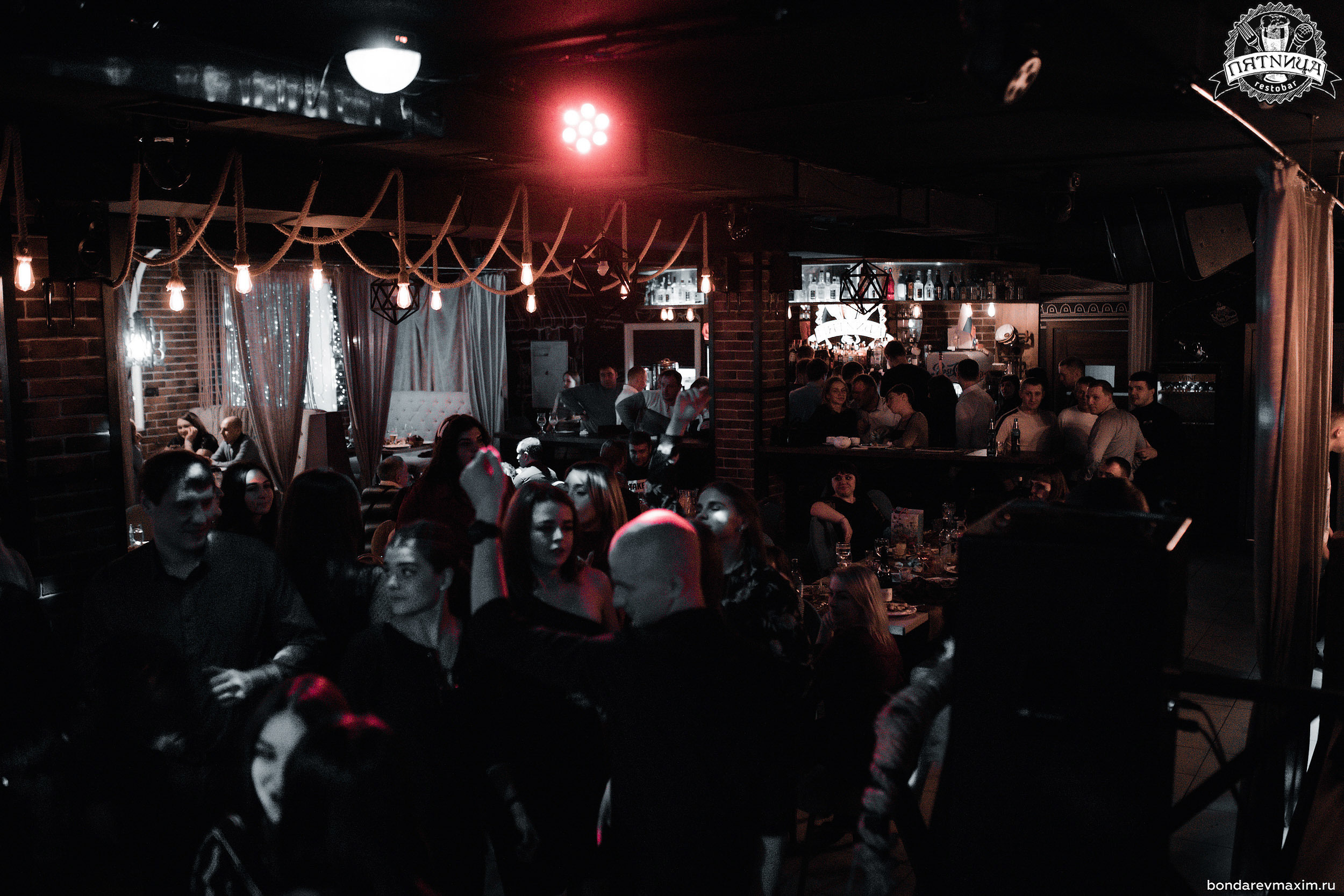РЕСТОБАР ПЯТНИЦА 01 02 2020. Максим Бондарев, коммерческий фотограф для бизнеса | Курск
