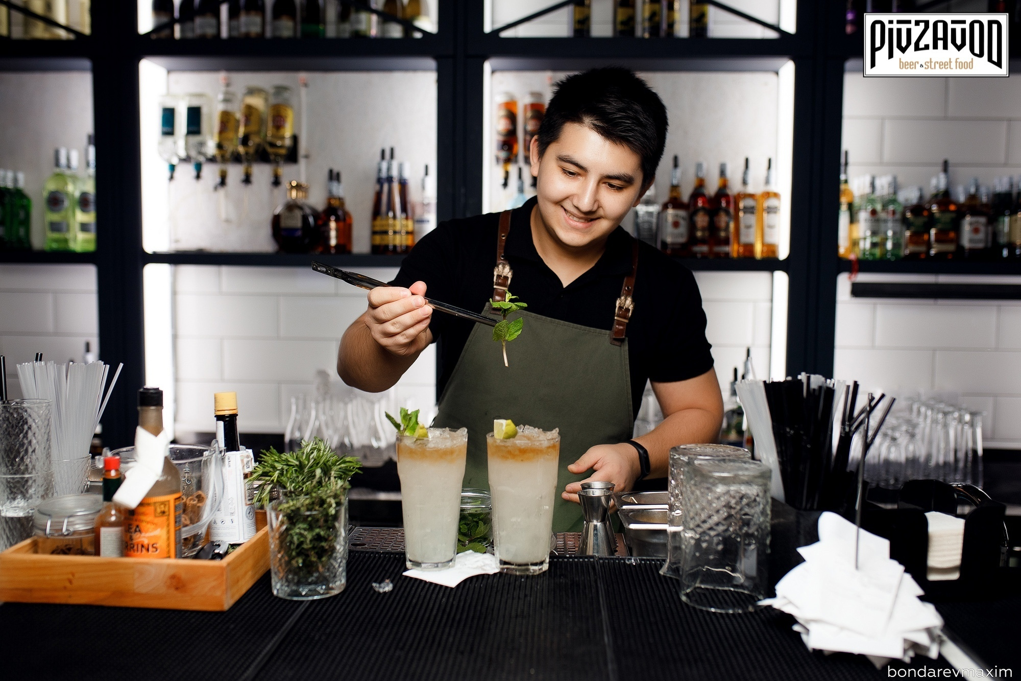 «PIVZAVOD» Пятница ___ 05 апреля. Максим Бондарев, коммерческий фотограф для бизнеса | Курск