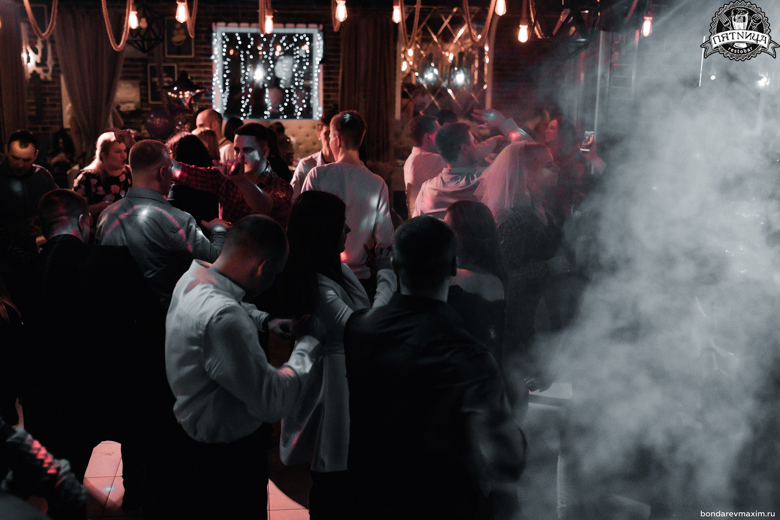 РЕСТОБАР ПЯТНИЦА 01 02 2020. Максим Бондарев, коммерческий фотограф для бизнеса | Курск