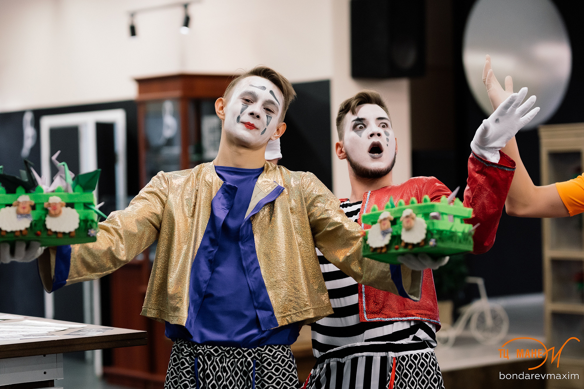 ТЦ Манеж. Максим Бондарев, коммерческий фотограф для бизнеса | Курск