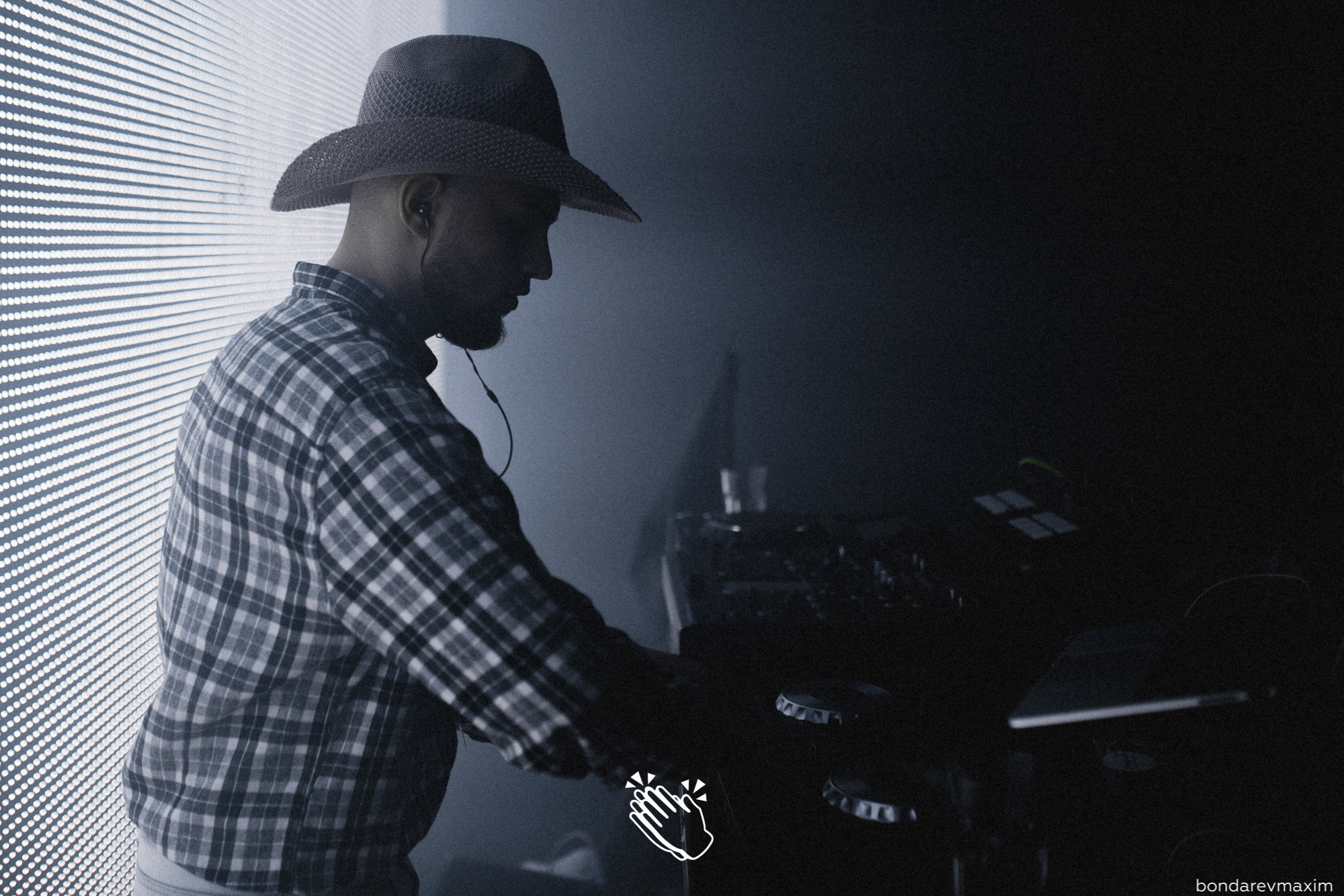 MAKE IT CLAP_ OLD TOWN ROAD. Максим Бондарев, коммерческий фотограф для бизнеса | Курск