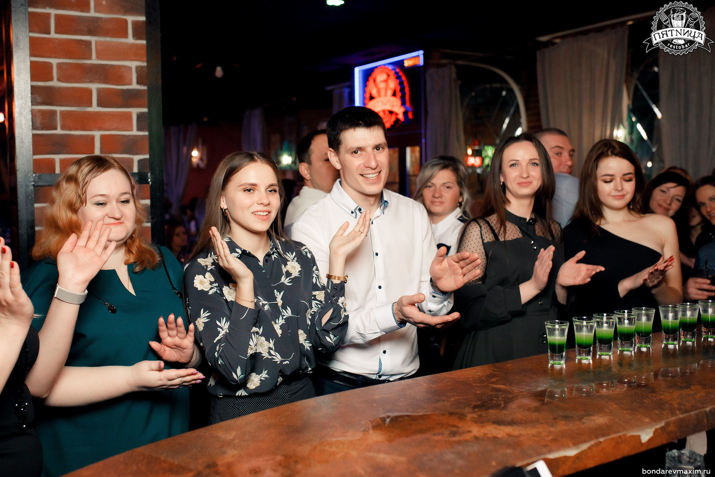 РЕСТОБАР ПЯТНИЦА 01 02 2020. Максим Бондарев, коммерческий фотограф для бизнеса | Курск