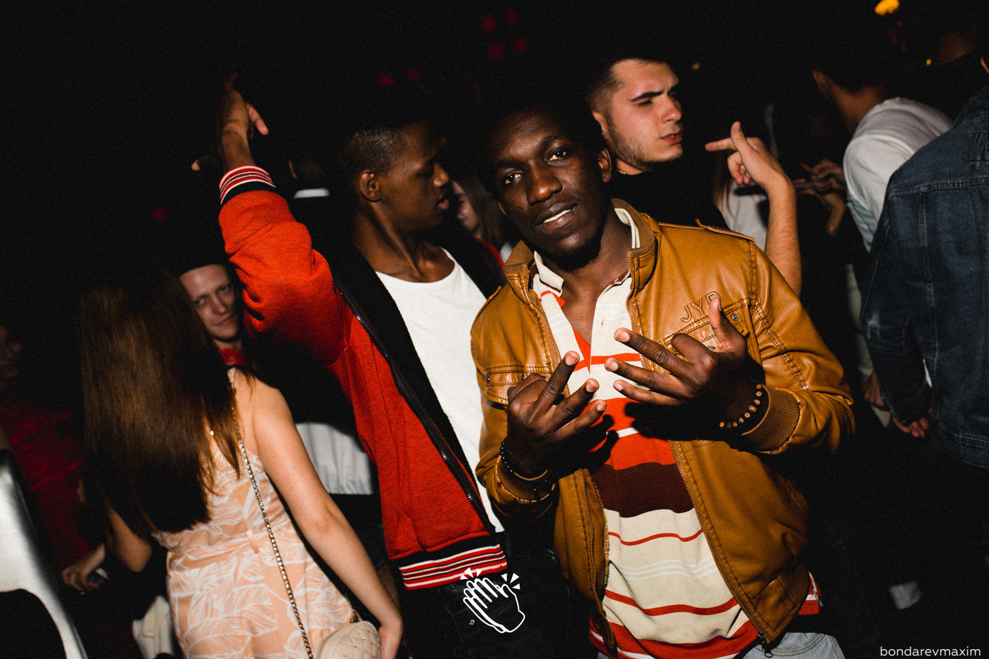 MAKE IT CLAP_ OLD TOWN ROAD. Максим Бондарев, коммерческий фотограф для бизнеса | Курск