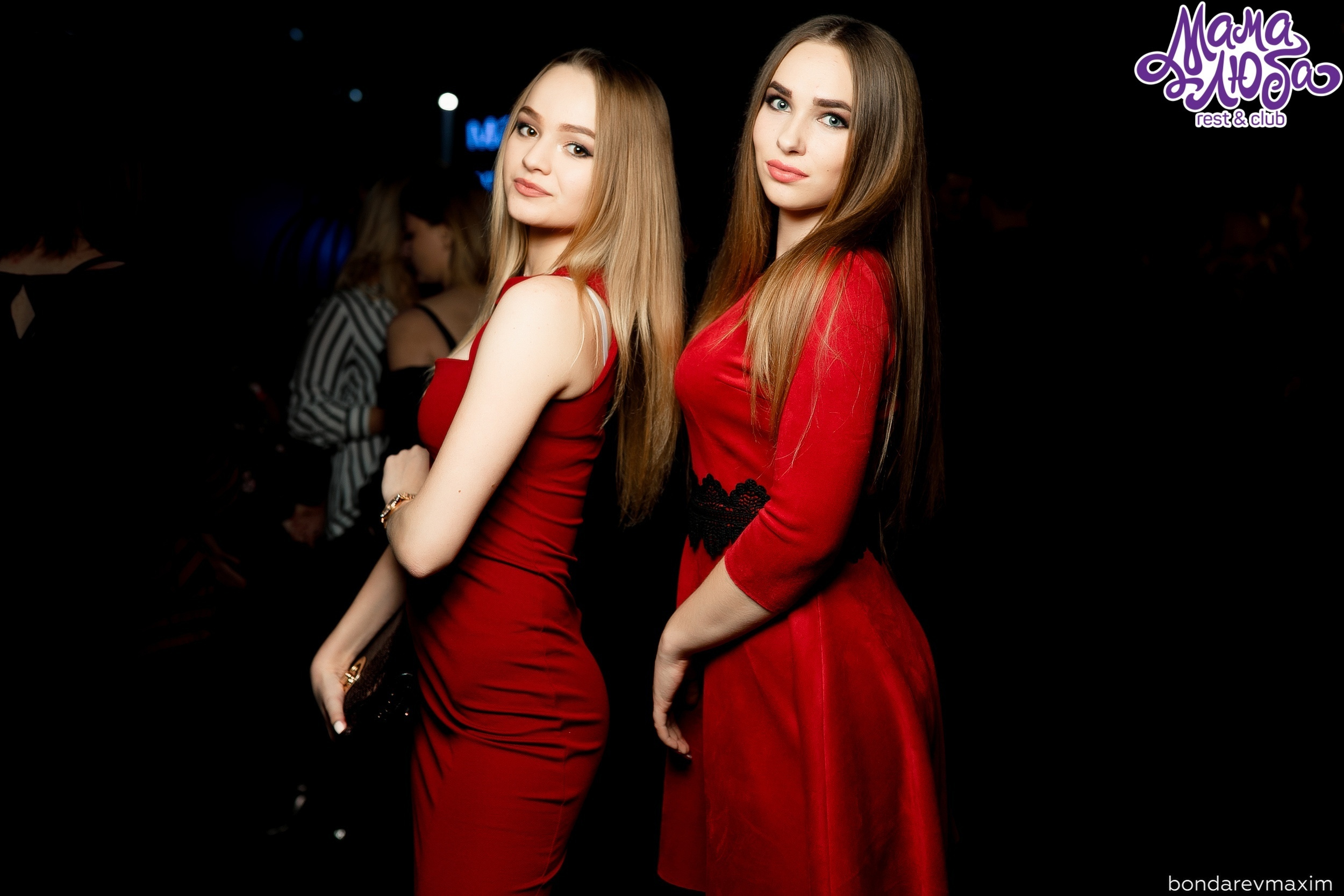 Мама Люба 17 ноября ___ Суббота — «ТАНЦЫ В КЛУБЕ». Максим Бондарев, коммерческий фотограф для бизнеса | Курск