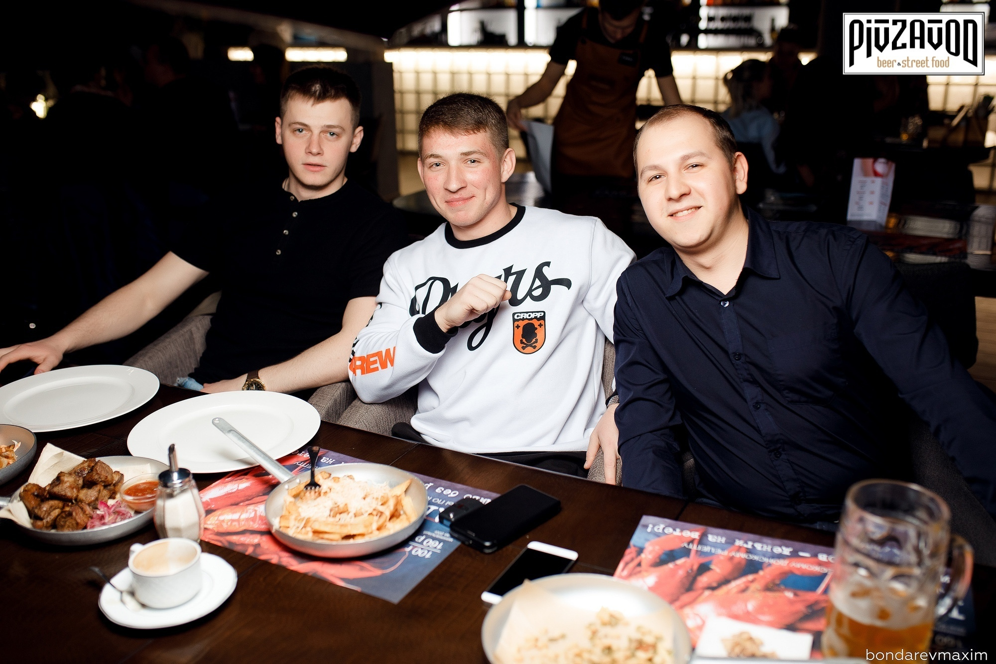 «PIVZAVOD» Пятница ___ 05 апреля. Максим Бондарев, коммерческий фотограф для бизнеса | Курск