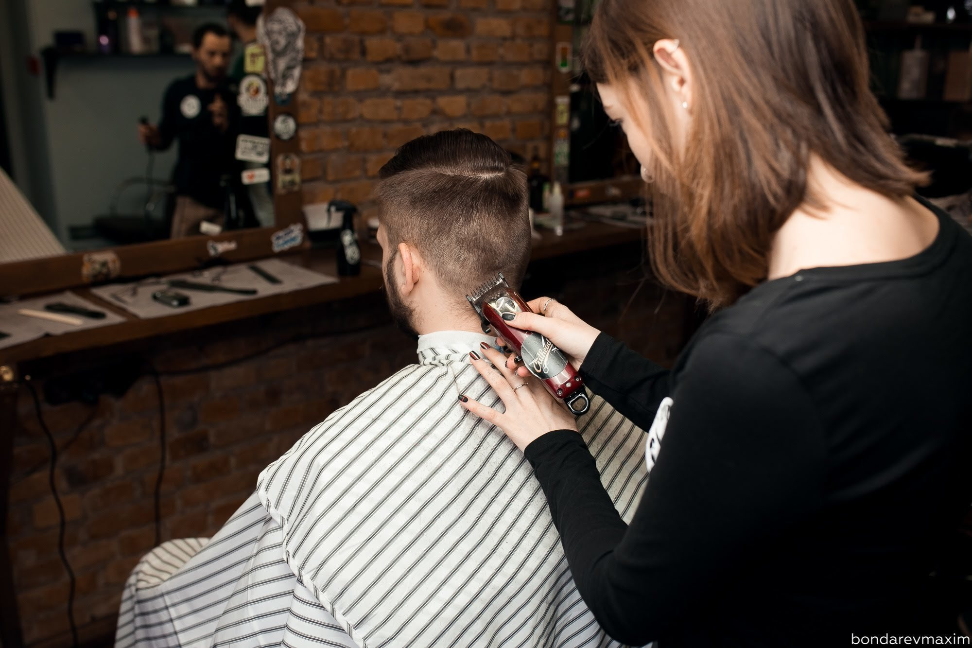 Тут стригут 27 02 2018. Максим Бондарев, коммерческий фотограф для бизнеса | Курск