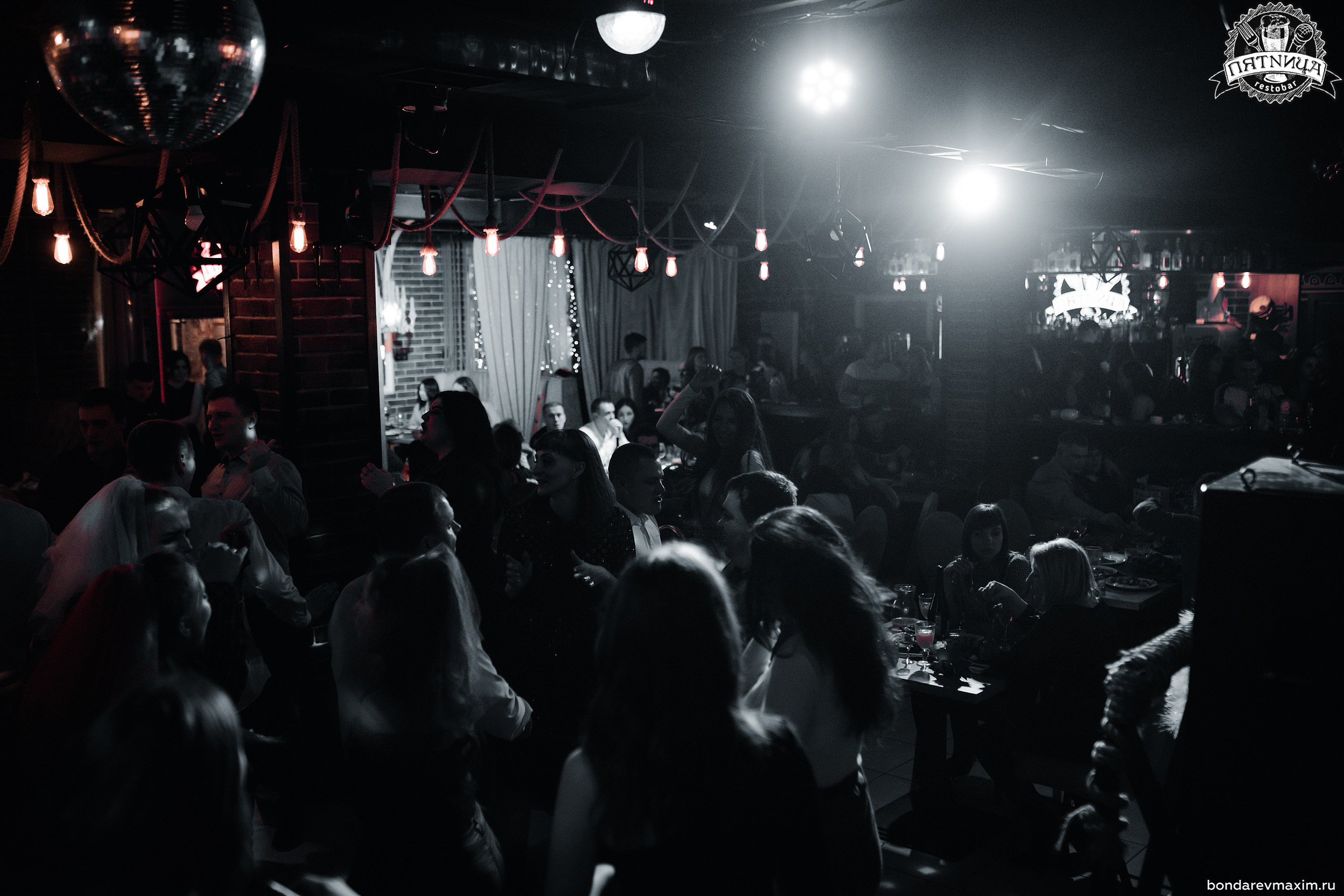 РЕСТОБАР ПЯТНИЦА 01 02 2020. Максим Бондарев, коммерческий фотограф для бизнеса | Курск