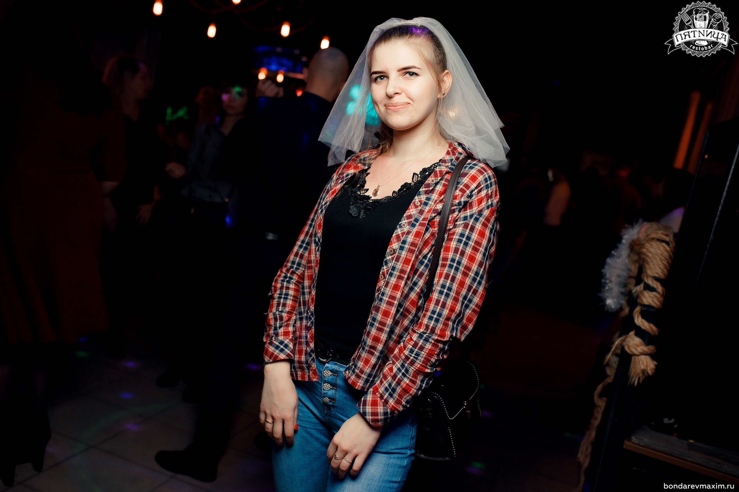 РЕСТОБАР ПЯТНИЦА 01 02 2020. Максим Бондарев, коммерческий фотограф для бизнеса | Курск