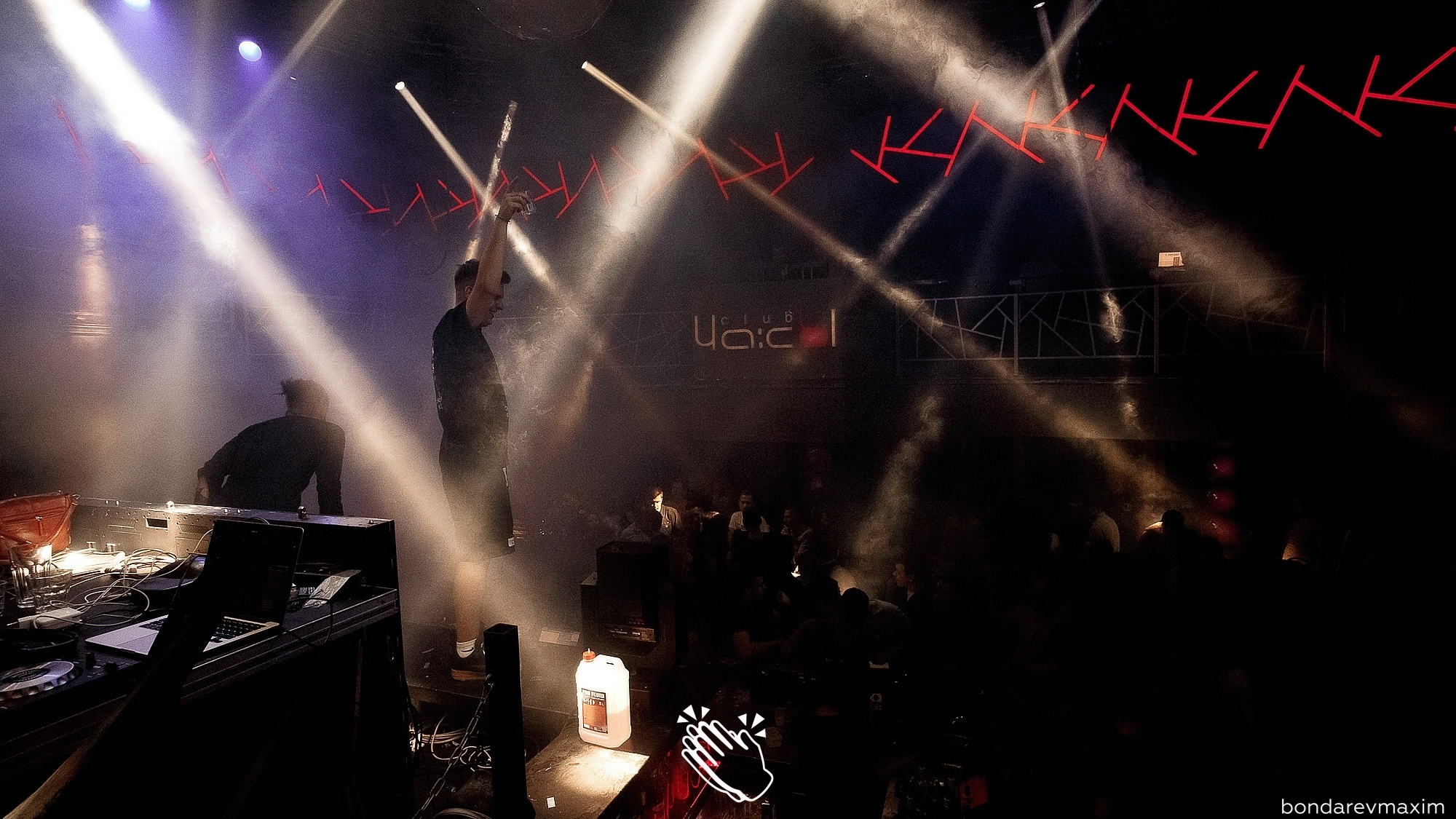 MAKE IT CLAP_ VIBES. Максим Бондарев, коммерческий фотограф для бизнеса | Курск