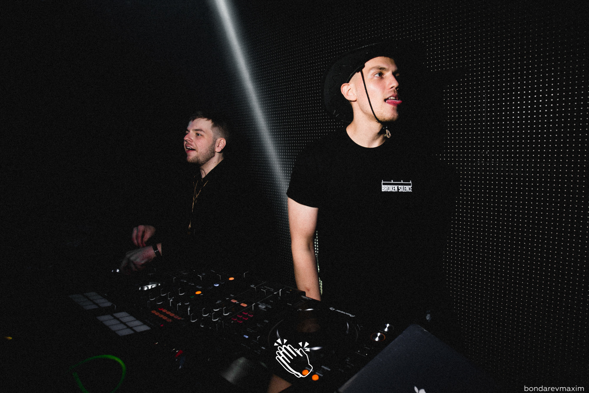 MAKE IT CLAP_ OLD TOWN ROAD. Максим Бондарев, коммерческий фотограф для бизнеса | Курск