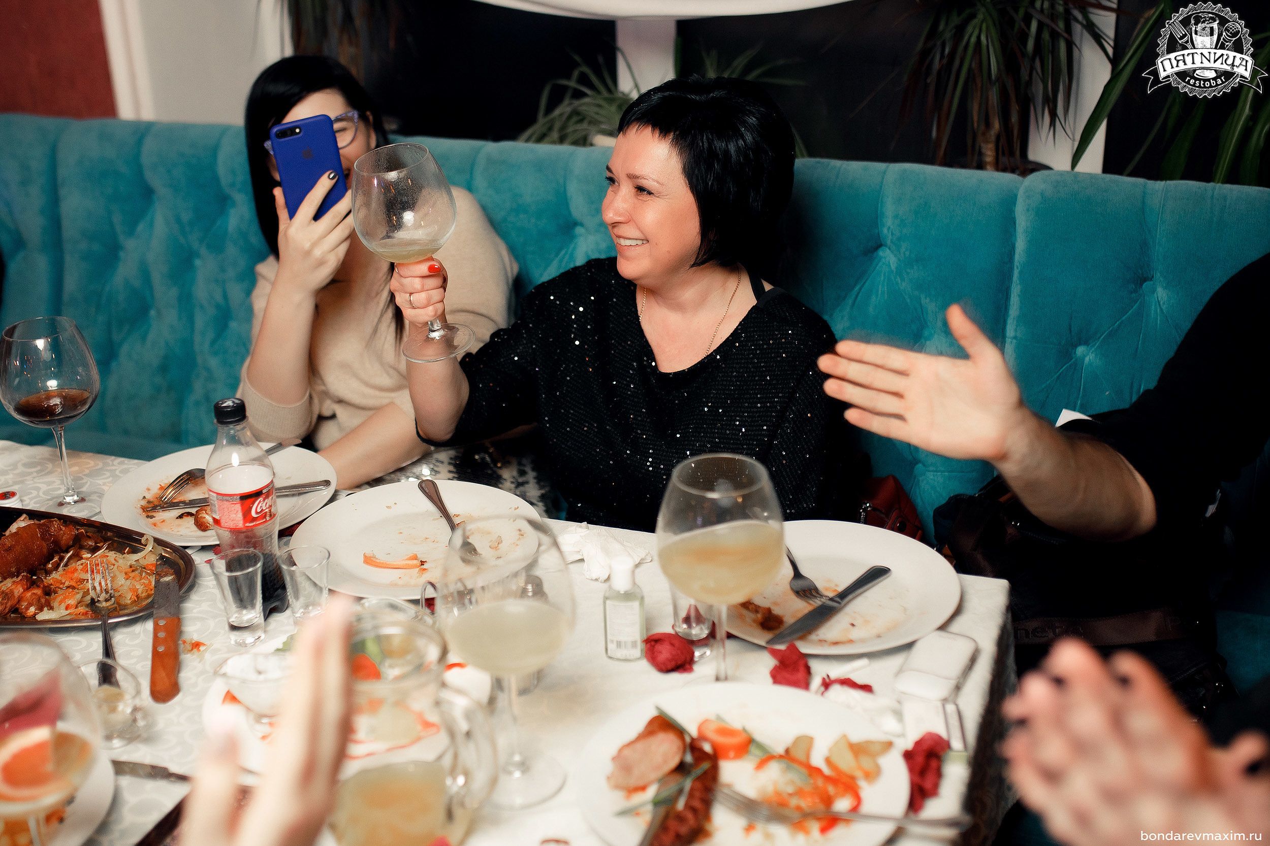 РЕСТОБАР ПЯТНИЦА 01 02 2020. Максим Бондарев, коммерческий фотограф для бизнеса | Курск