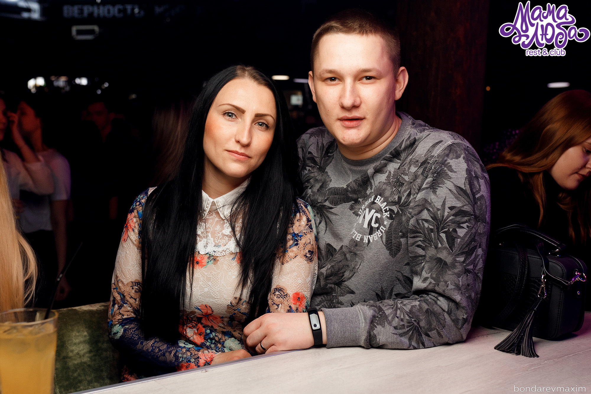 Мама Люба 13 Апреля___ «ТАНЦЫ В КЛУБЕ». Максим Бондарев, коммерческий фотограф для бизнеса | Курск