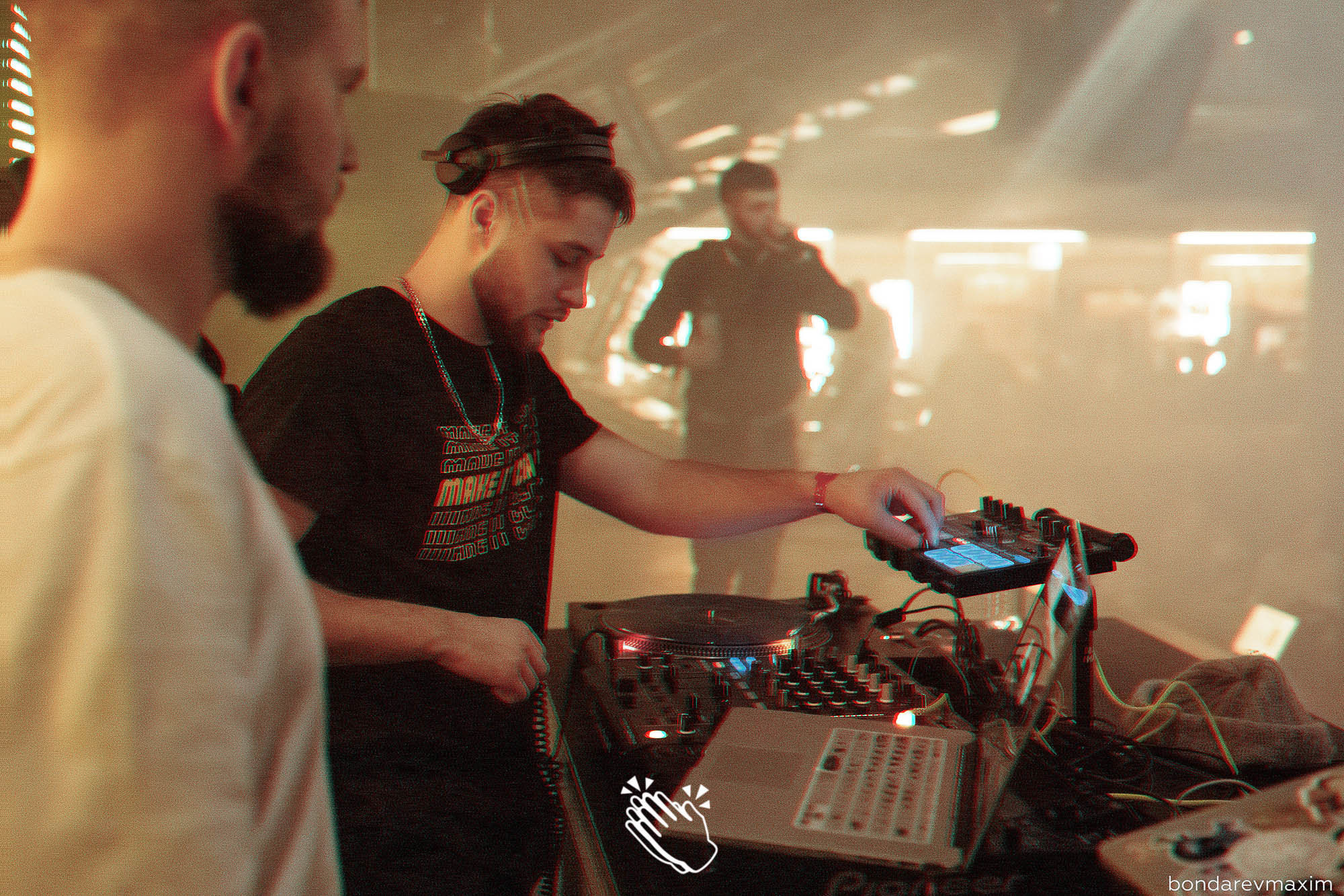 MAKE IT CLAP_ SHOWCASE. Максим Бондарев, коммерческий фотограф для бизнеса | Курск