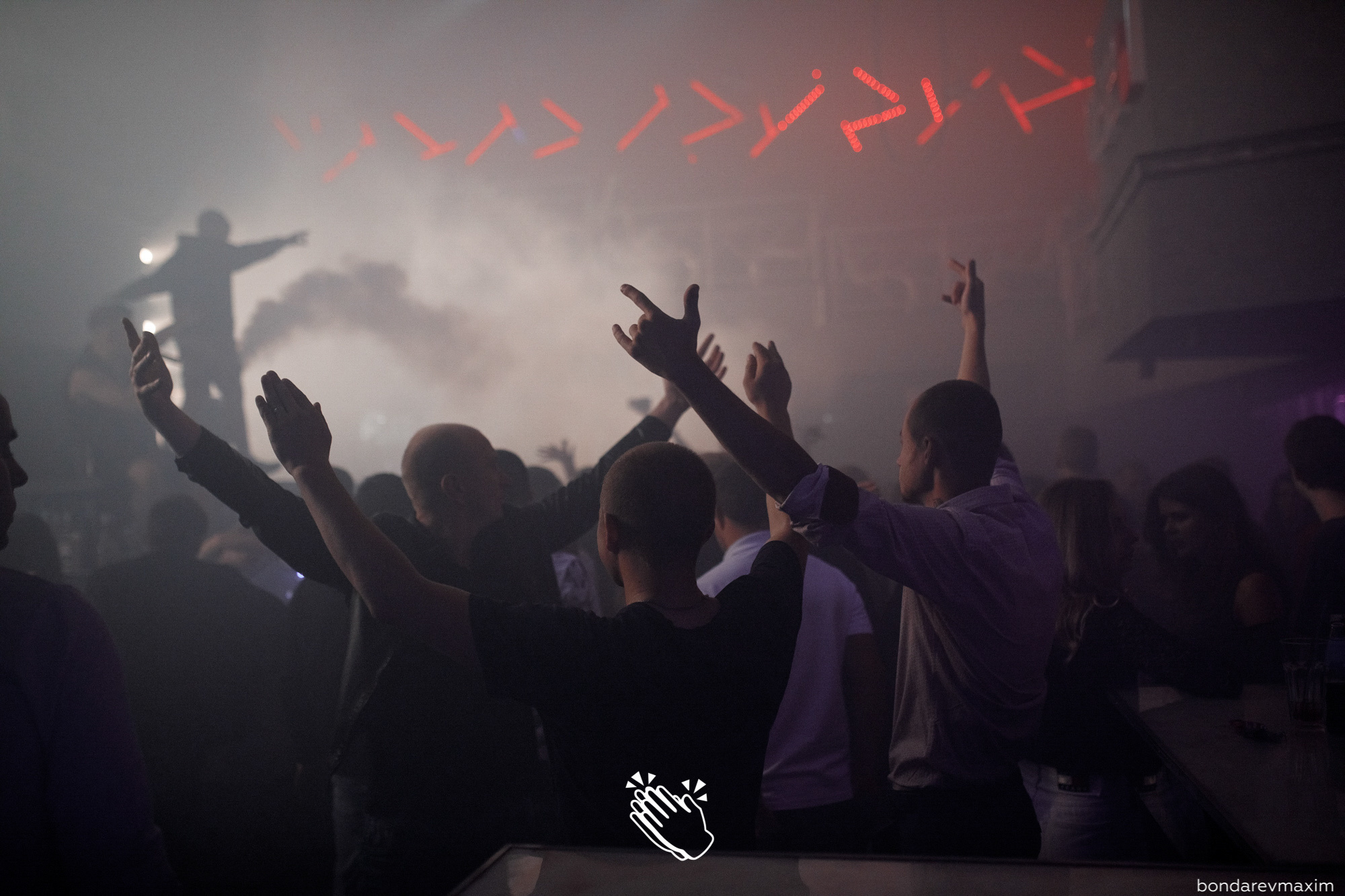 MAKE IT CLAP_ OLD TOWN ROAD. Максим Бондарев, коммерческий фотограф для бизнеса | Курск