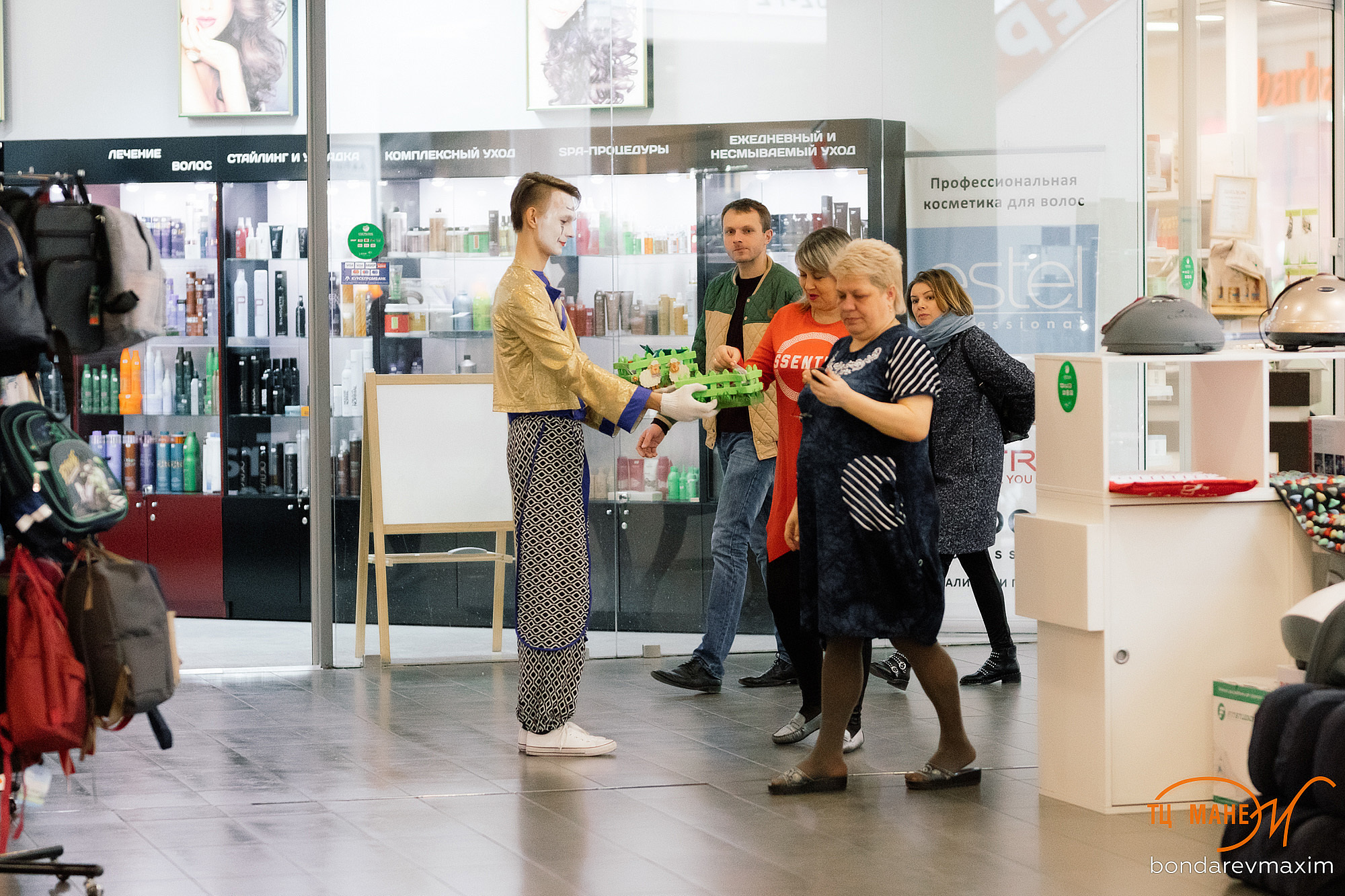 ТЦ Манеж. Максим Бондарев, коммерческий фотограф для бизнеса | Курск