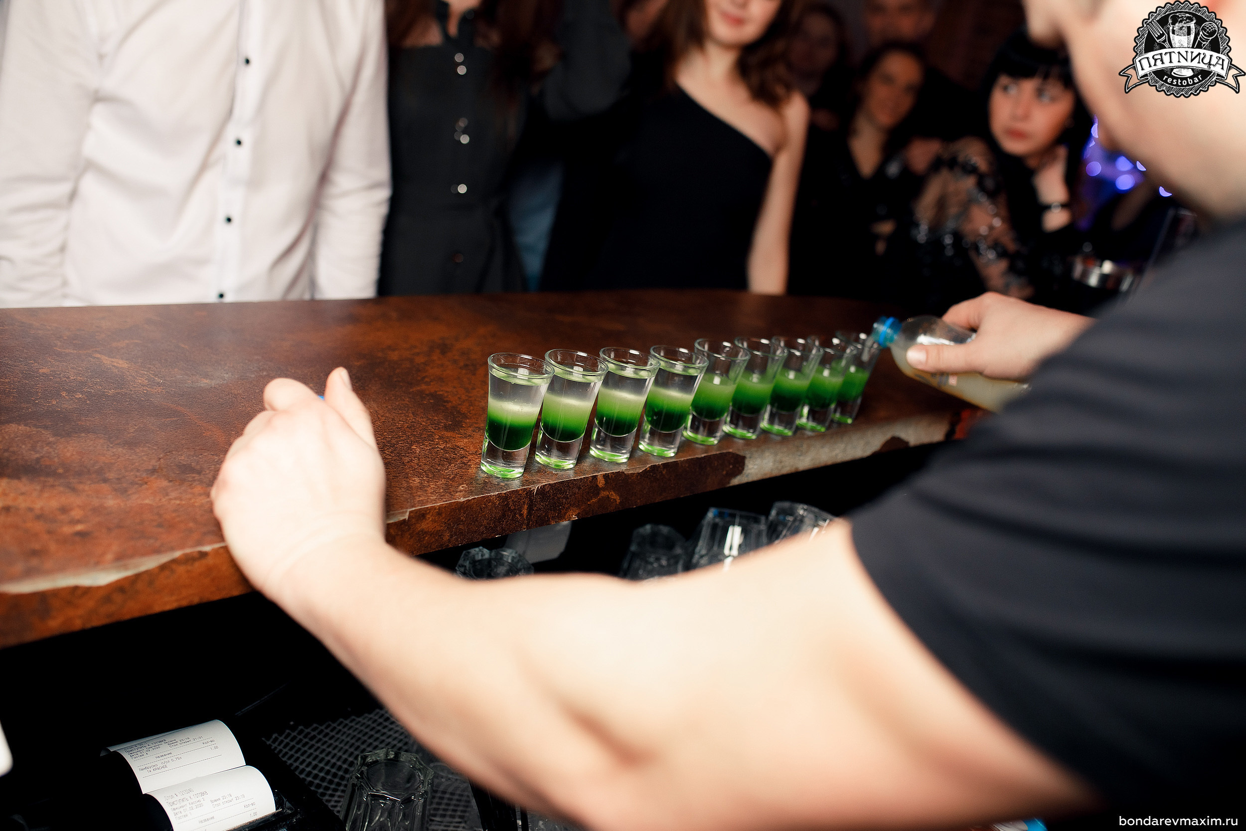 РЕСТОБАР ПЯТНИЦА 01 02 2020. Максим Бондарев, коммерческий фотограф для бизнеса | Курск