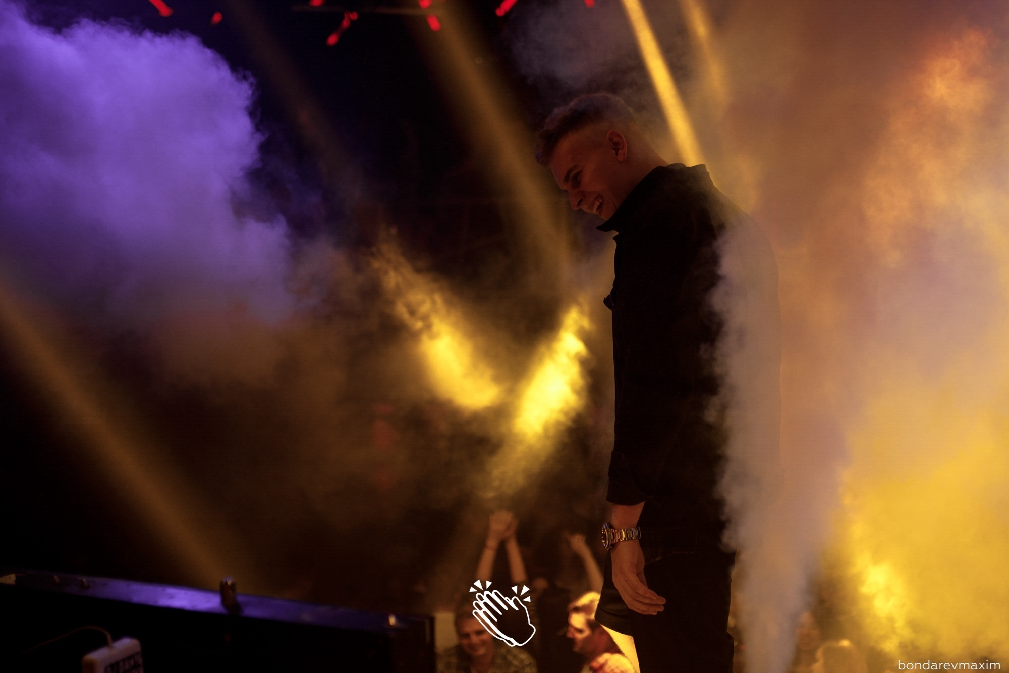 MAKE IT CLAP_ OLD TOWN ROAD. Максим Бондарев, коммерческий фотограф для бизнеса | Курск