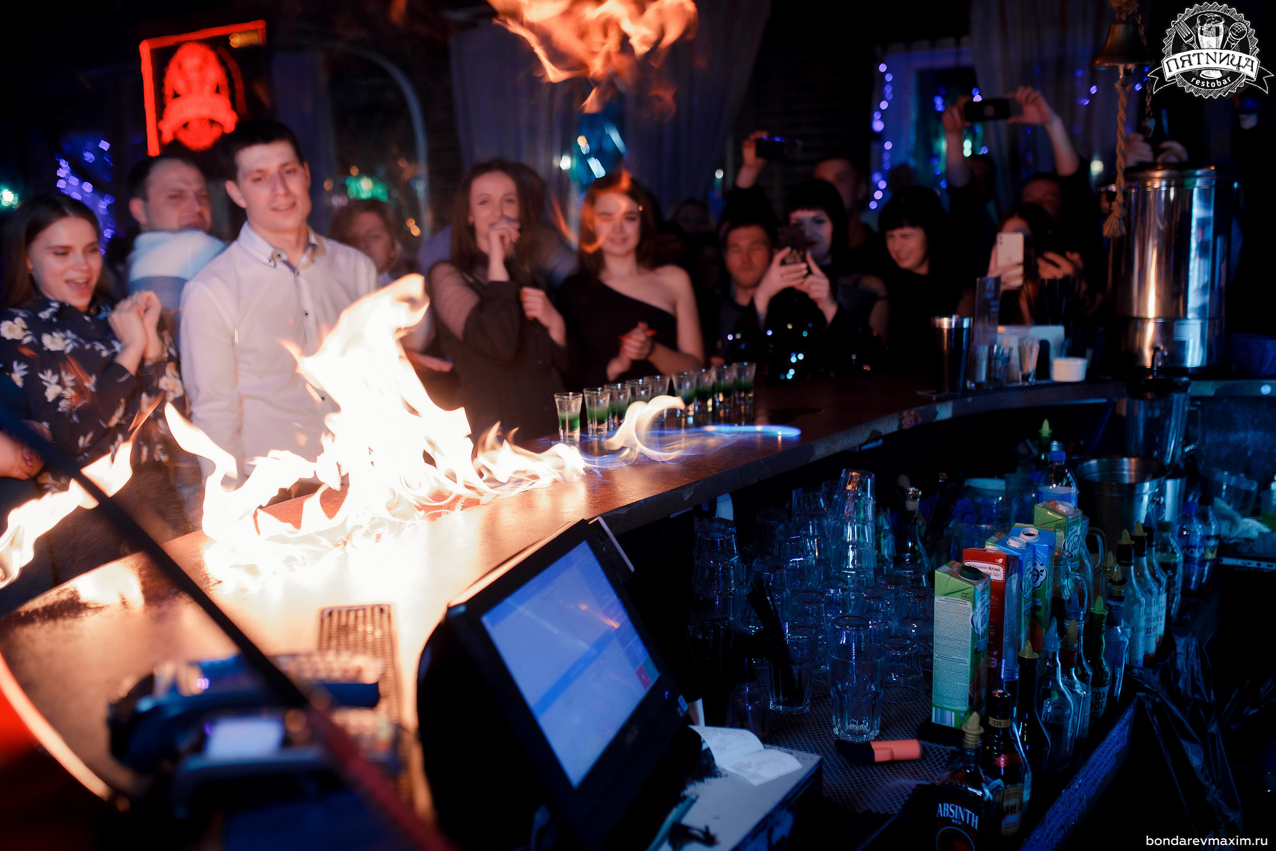 РЕСТОБАР ПЯТНИЦА 01 02 2020. Максим Бондарев, коммерческий фотограф для бизнеса | Курск