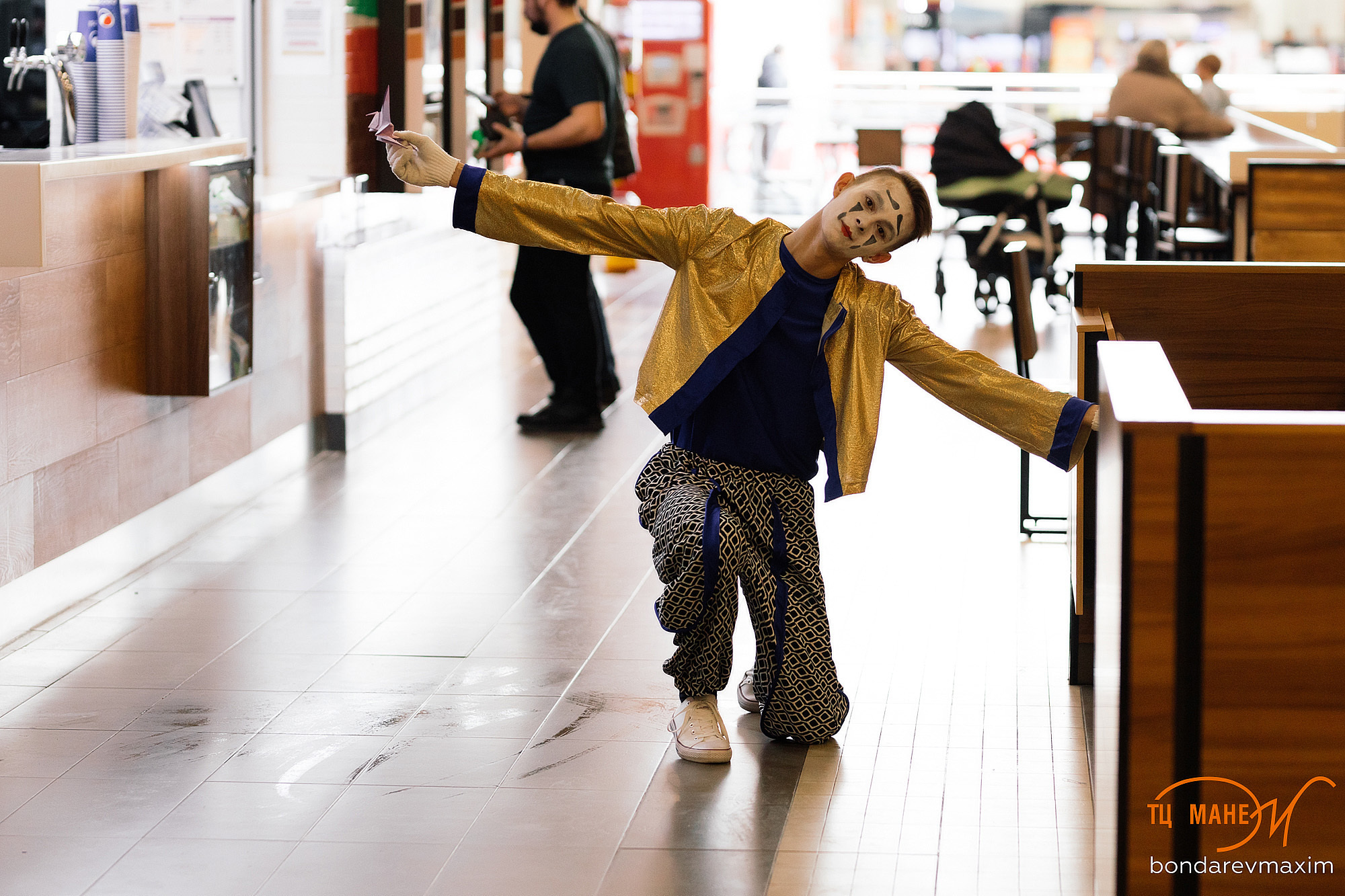 ТЦ Манеж. Максим Бондарев, коммерческий фотограф для бизнеса | Курск