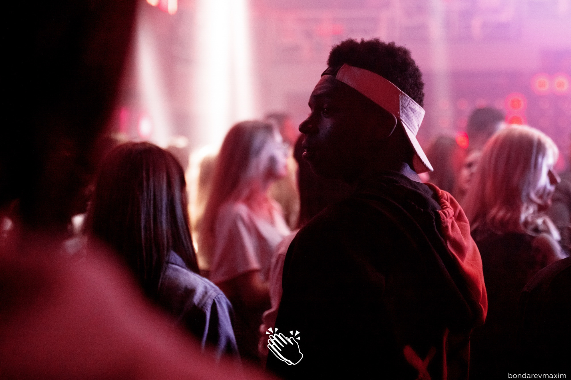 MAKE IT CLAP_ OLD TOWN ROAD. Максим Бондарев, коммерческий фотограф для бизнеса | Курск