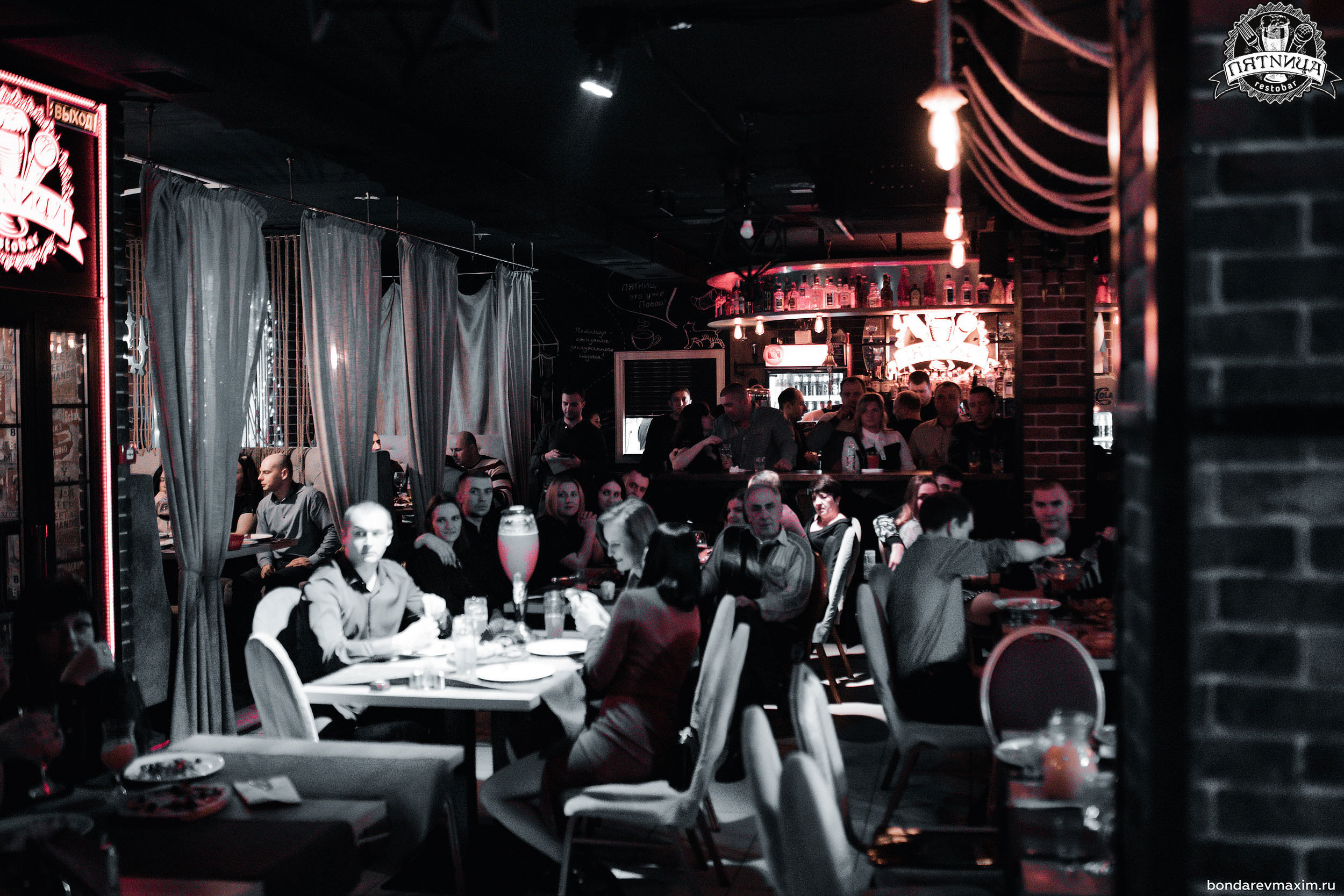 РЕСТОБАР ПЯТНИЦА 01 02 2020. Максим Бондарев, коммерческий фотограф для бизнеса | Курск