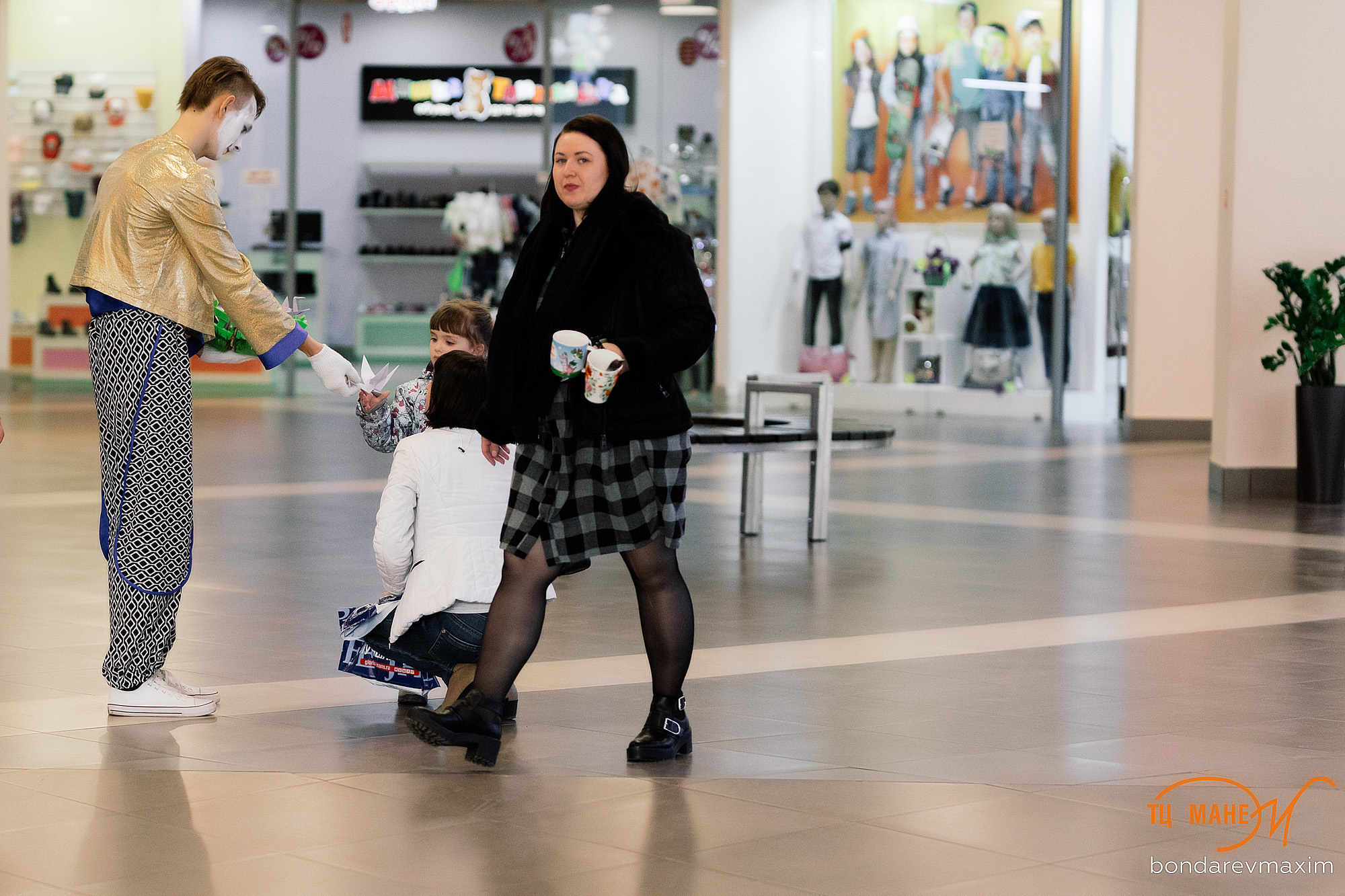 ТЦ Манеж. Максим Бондарев, коммерческий фотограф для бизнеса | Курск
