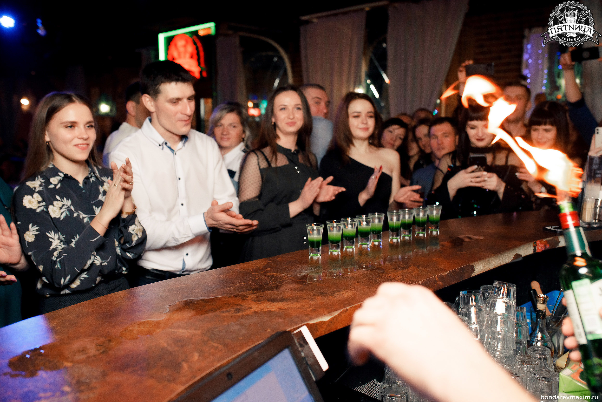 РЕСТОБАР ПЯТНИЦА 01 02 2020. Максим Бондарев, коммерческий фотограф для бизнеса | Курск